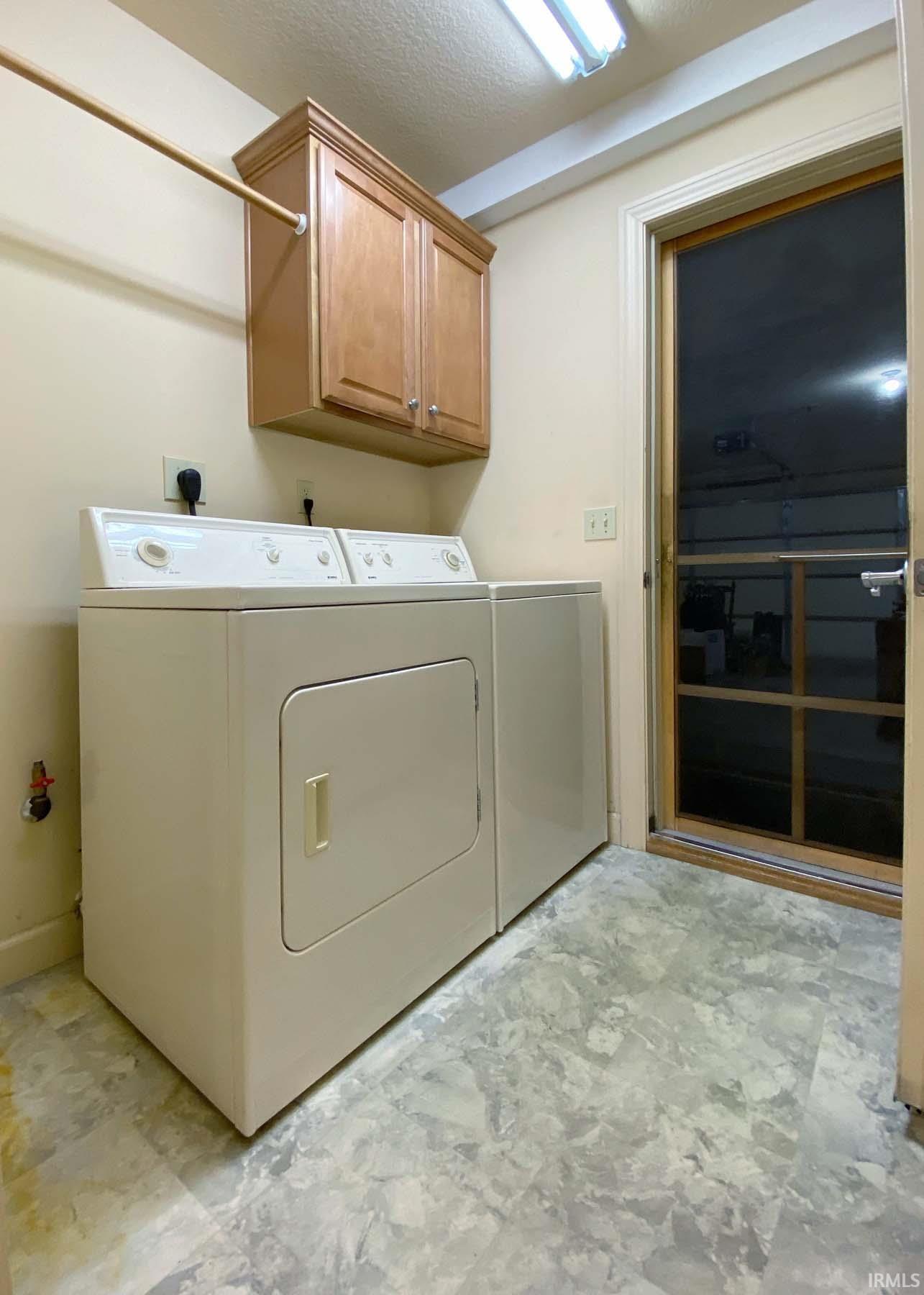 12 N Firestone Court