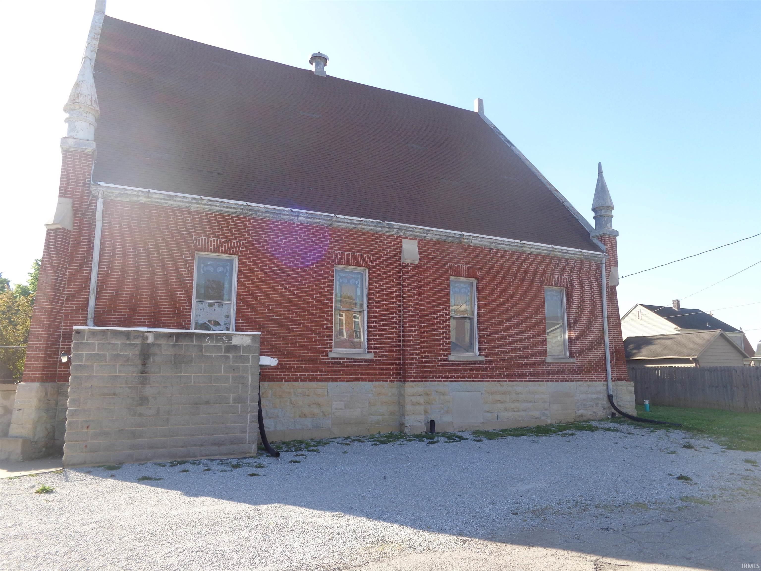 Photo 19 of 227 N Main Street