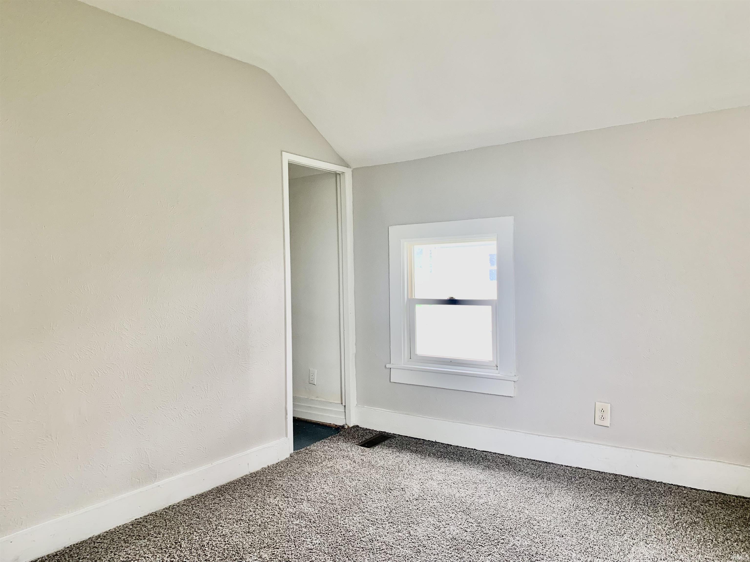 Photo 15 of 1007 Mason Street