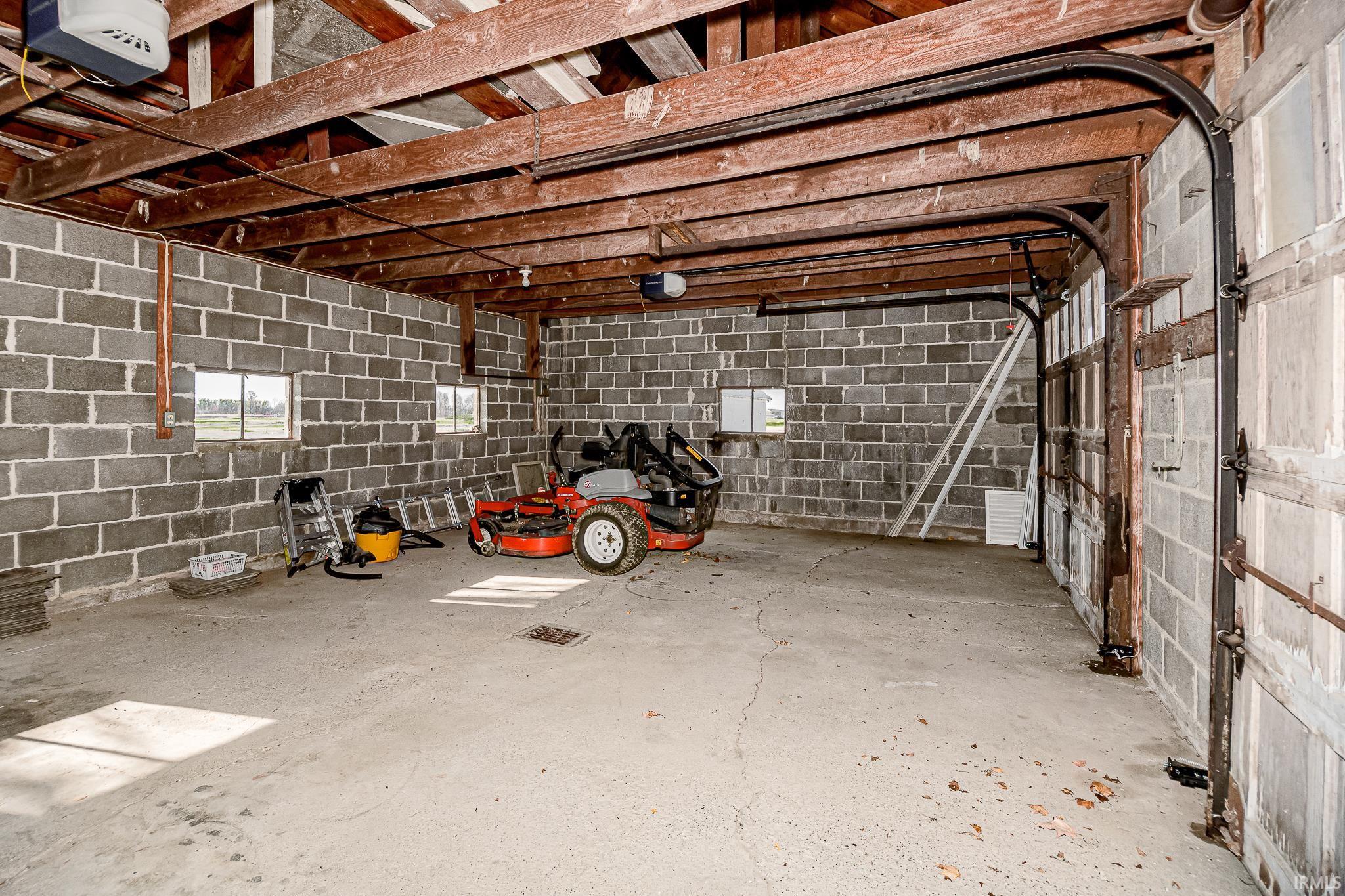 11115 Bass Road