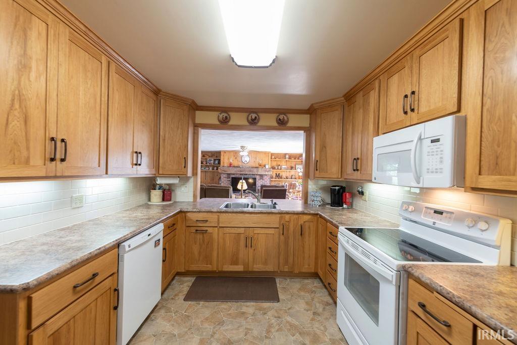 2180 W Old Trail Road