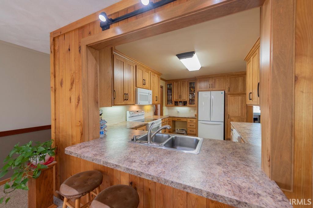 2180 W Old Trail Road