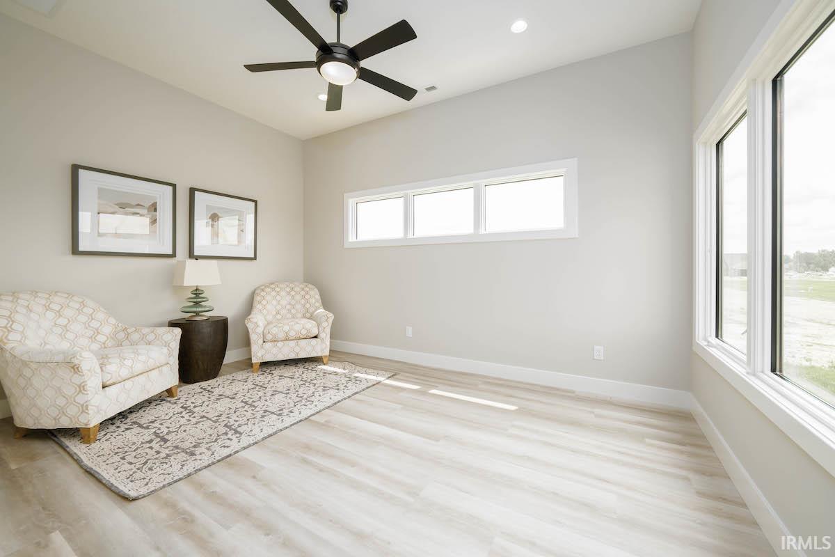 Photo 13 of 1523 McLaren Boulevard