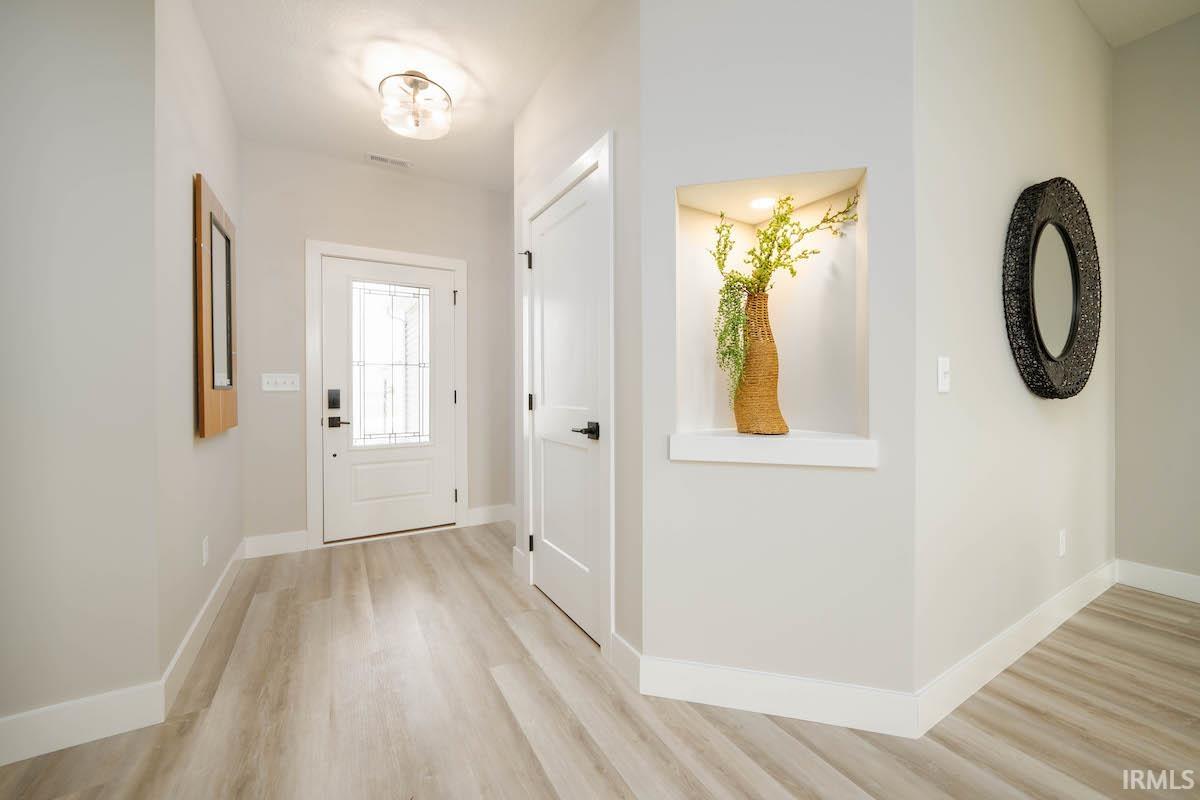 Photo 14 of 1523 McLaren Boulevard