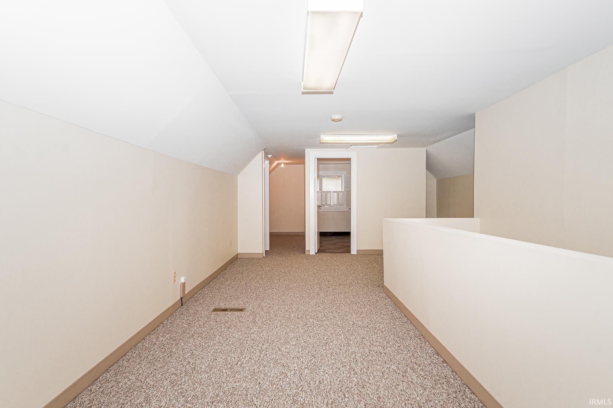 206 State Rd 930