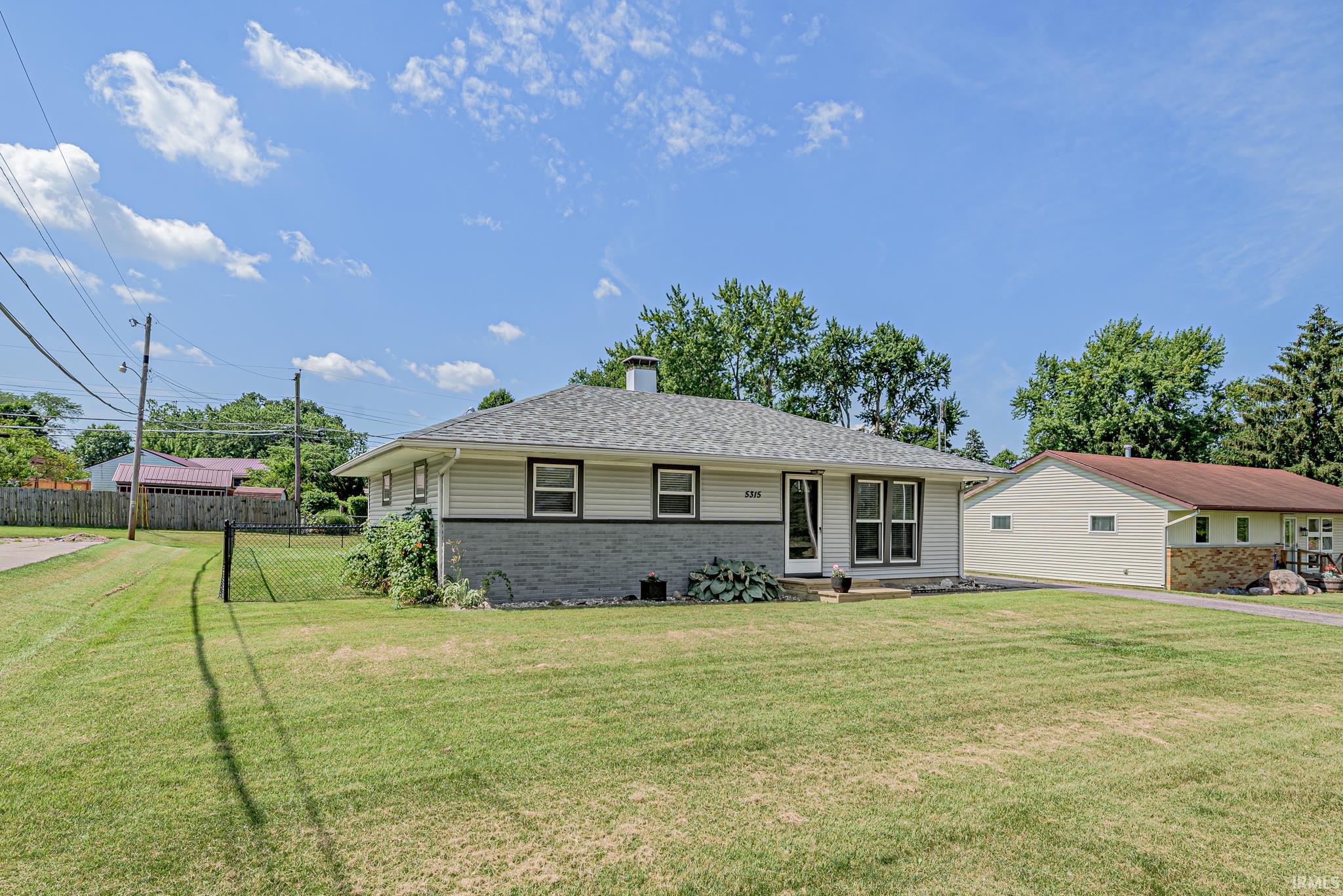 5315 Crandon Lane