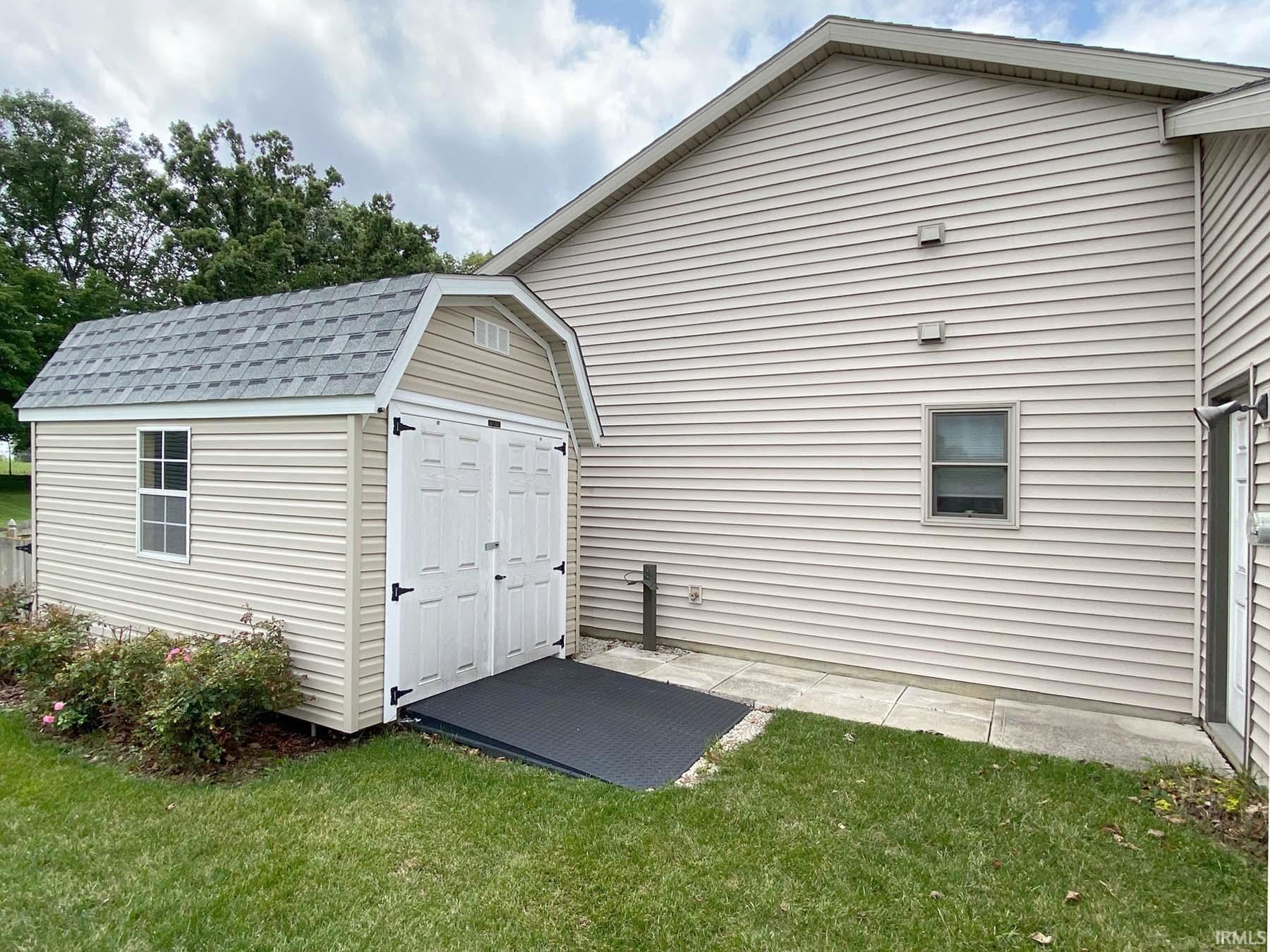 1135 W Fawn Court