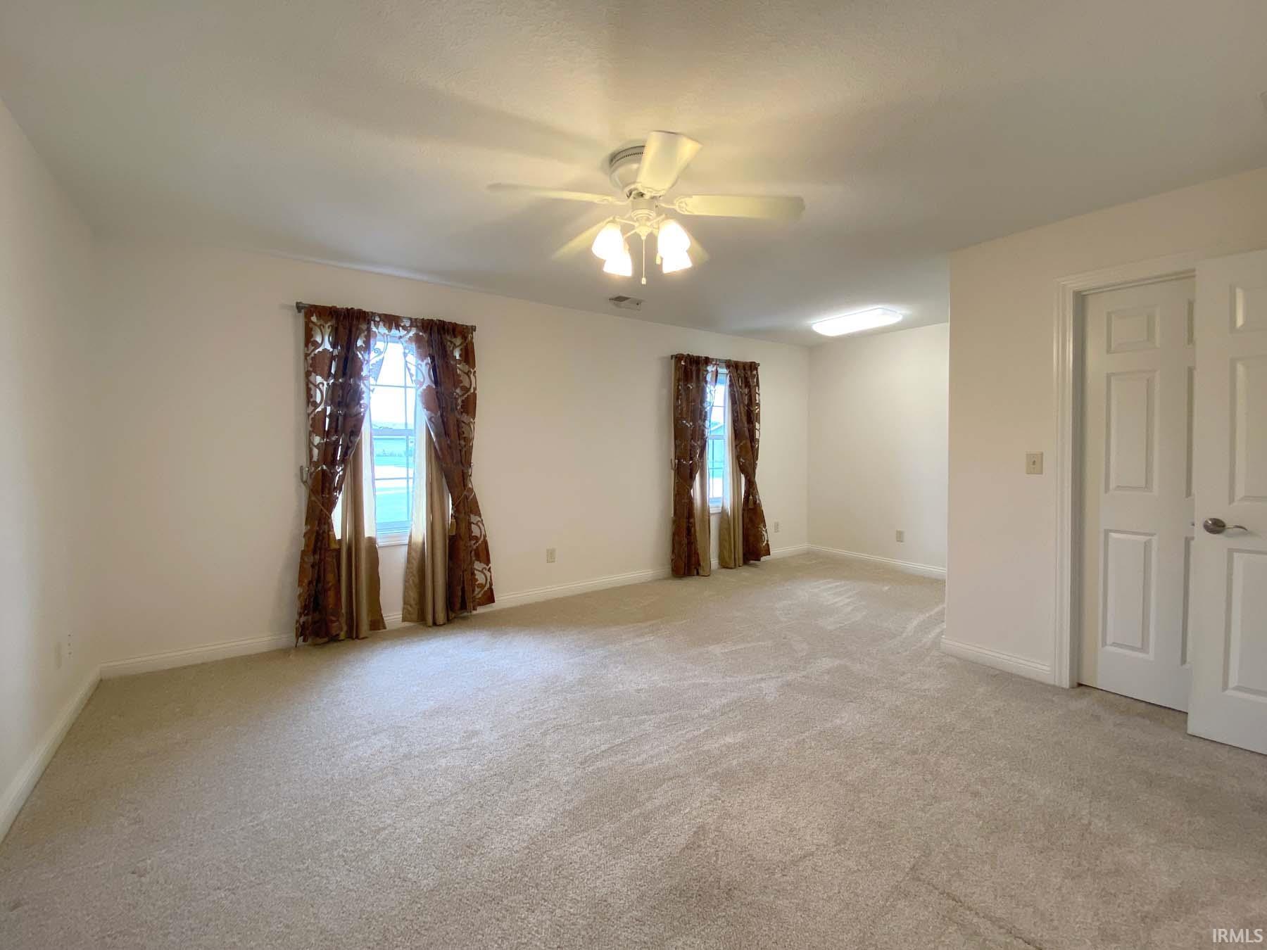 1135 W Fawn Court