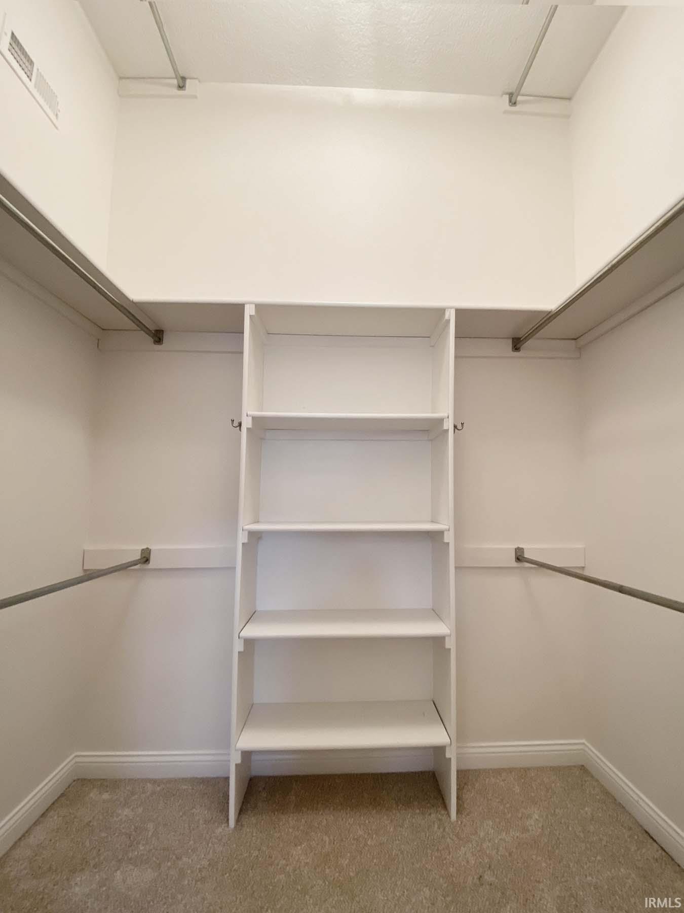 1135 W Fawn Court
