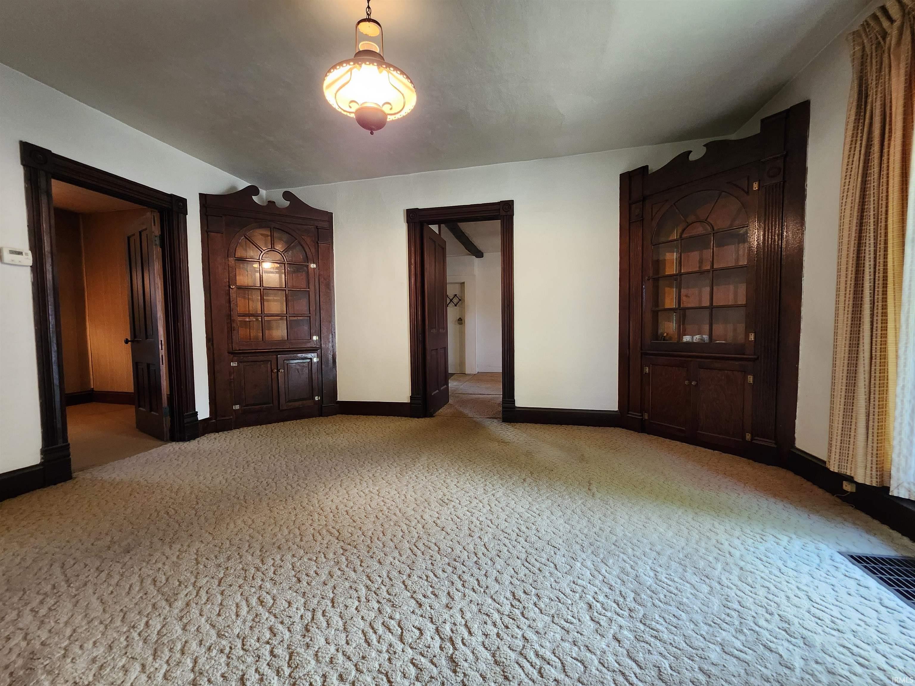 406 N Calhoun Street