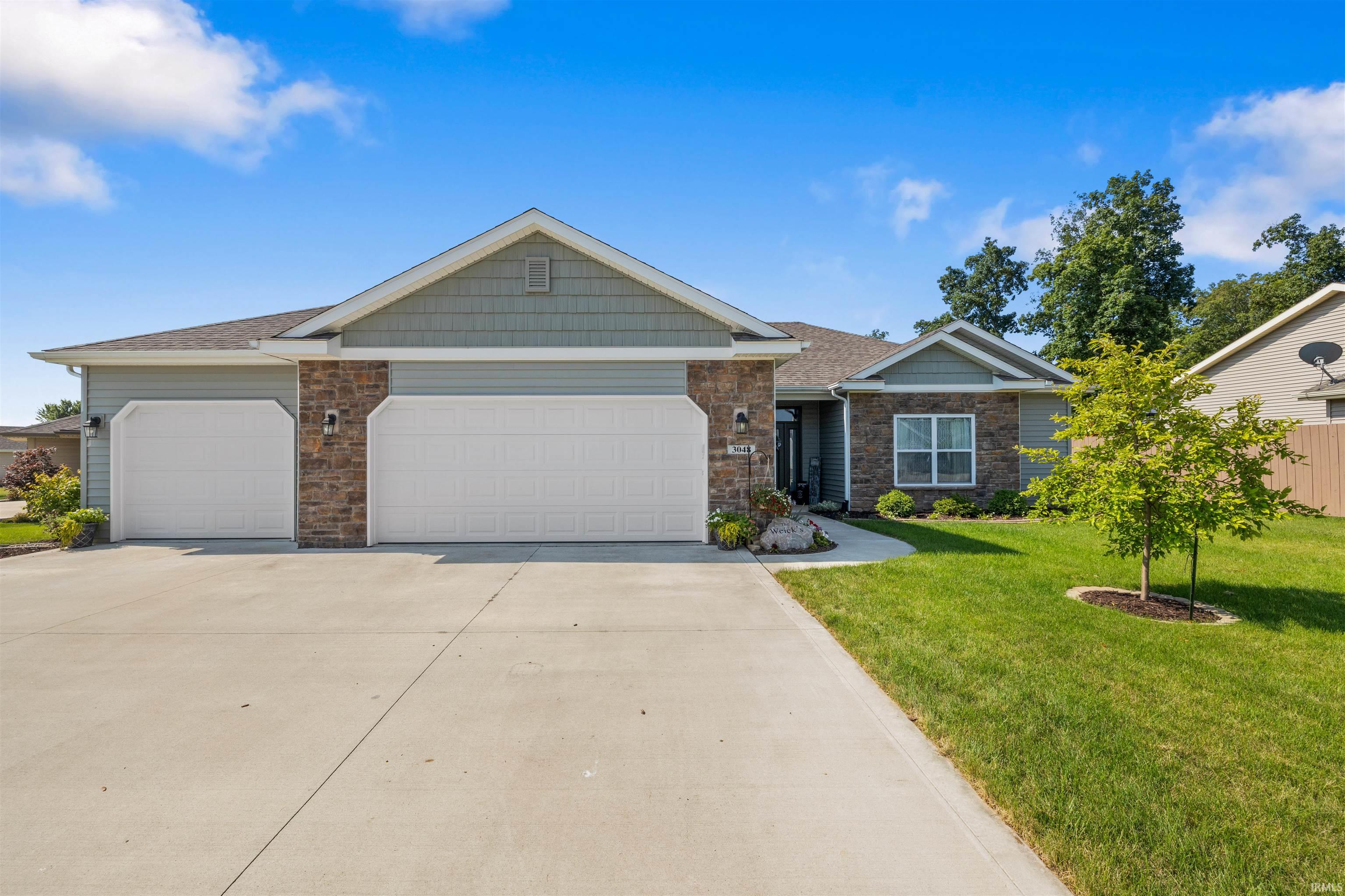 3048 E Pickett Lane