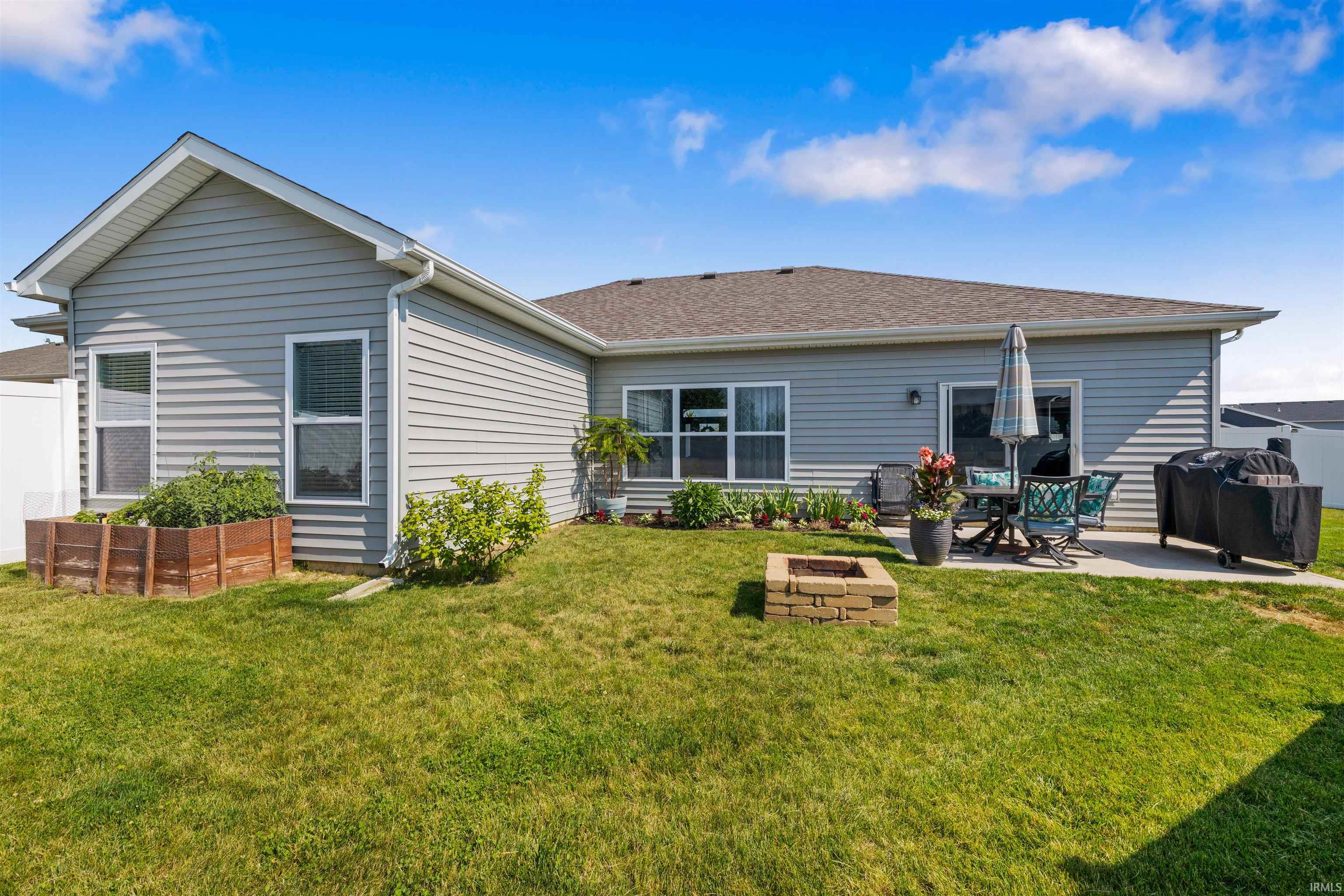 3048 E Pickett Lane