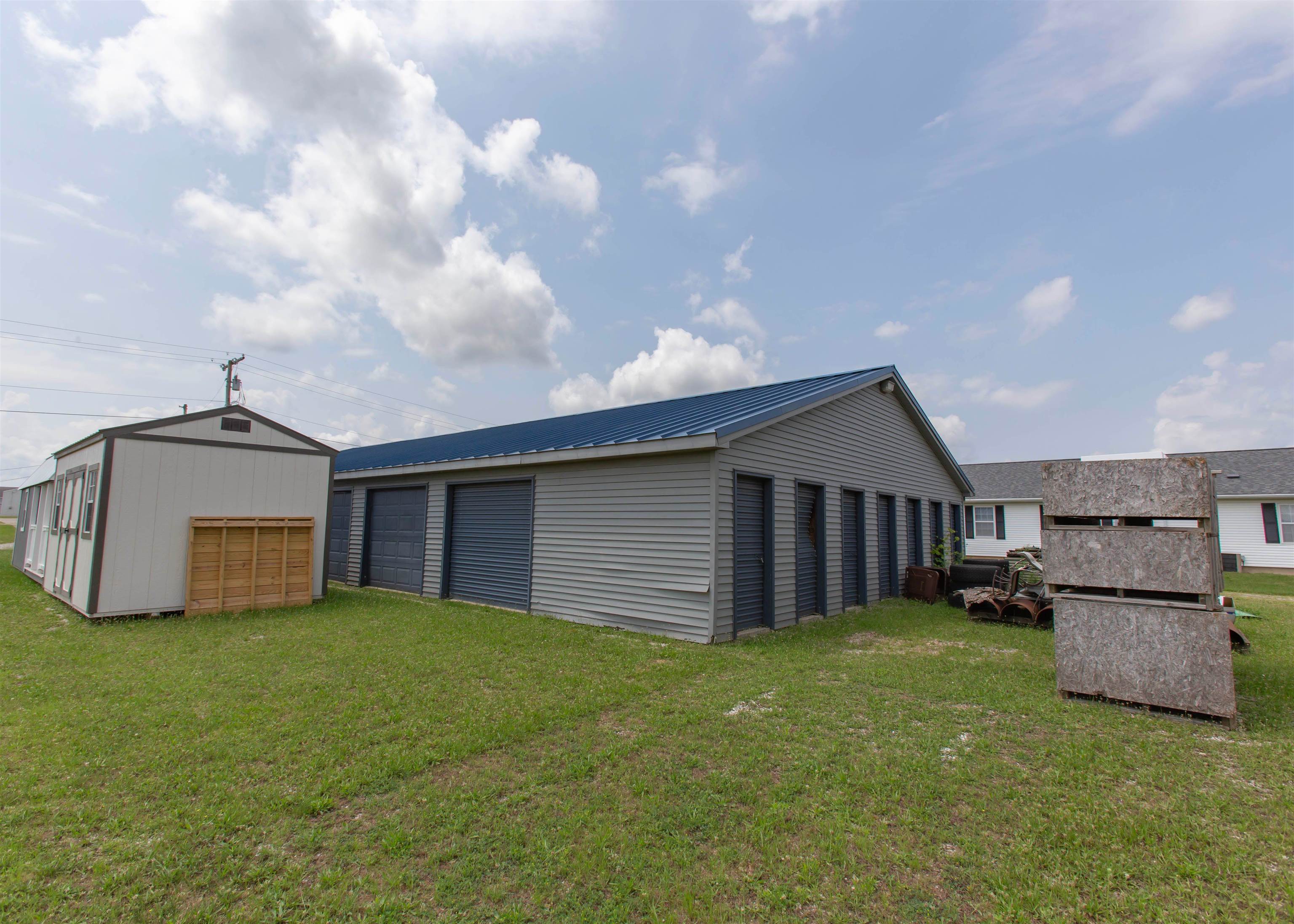 Photo 2 of 2050 W 175 N