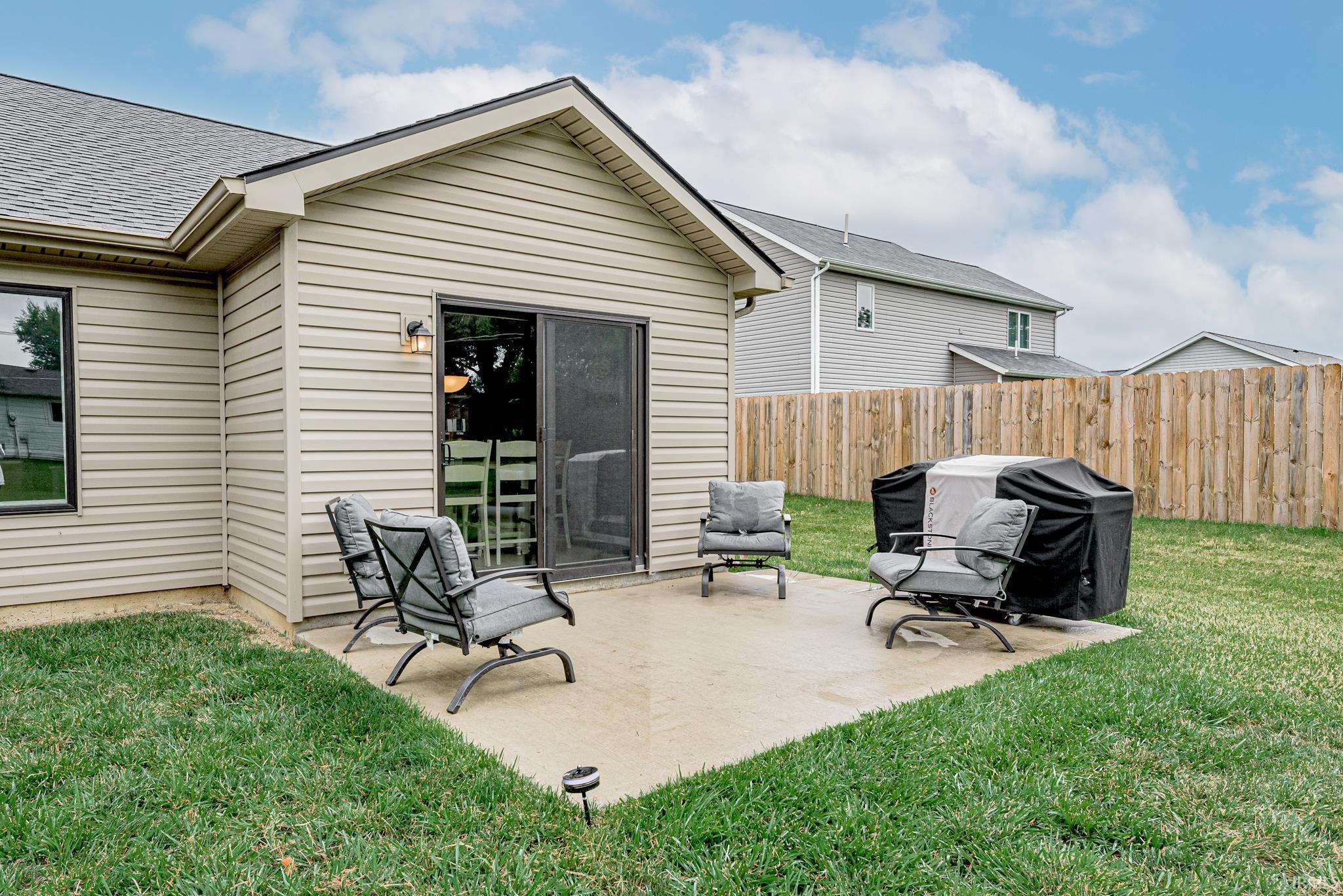 279 W Bay Bridge Court