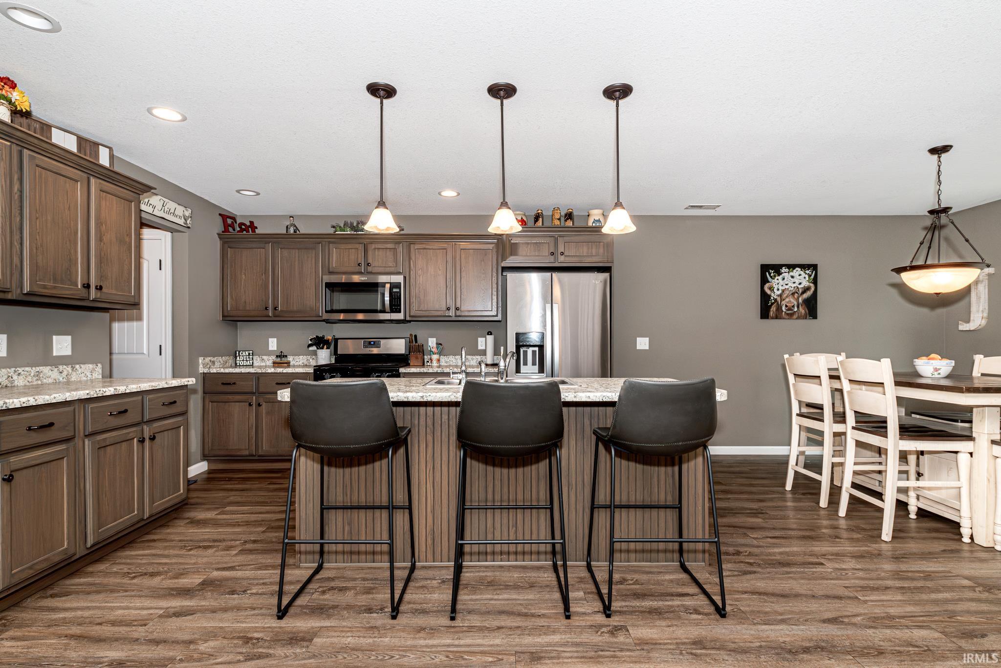 279 W Bay Bridge Court