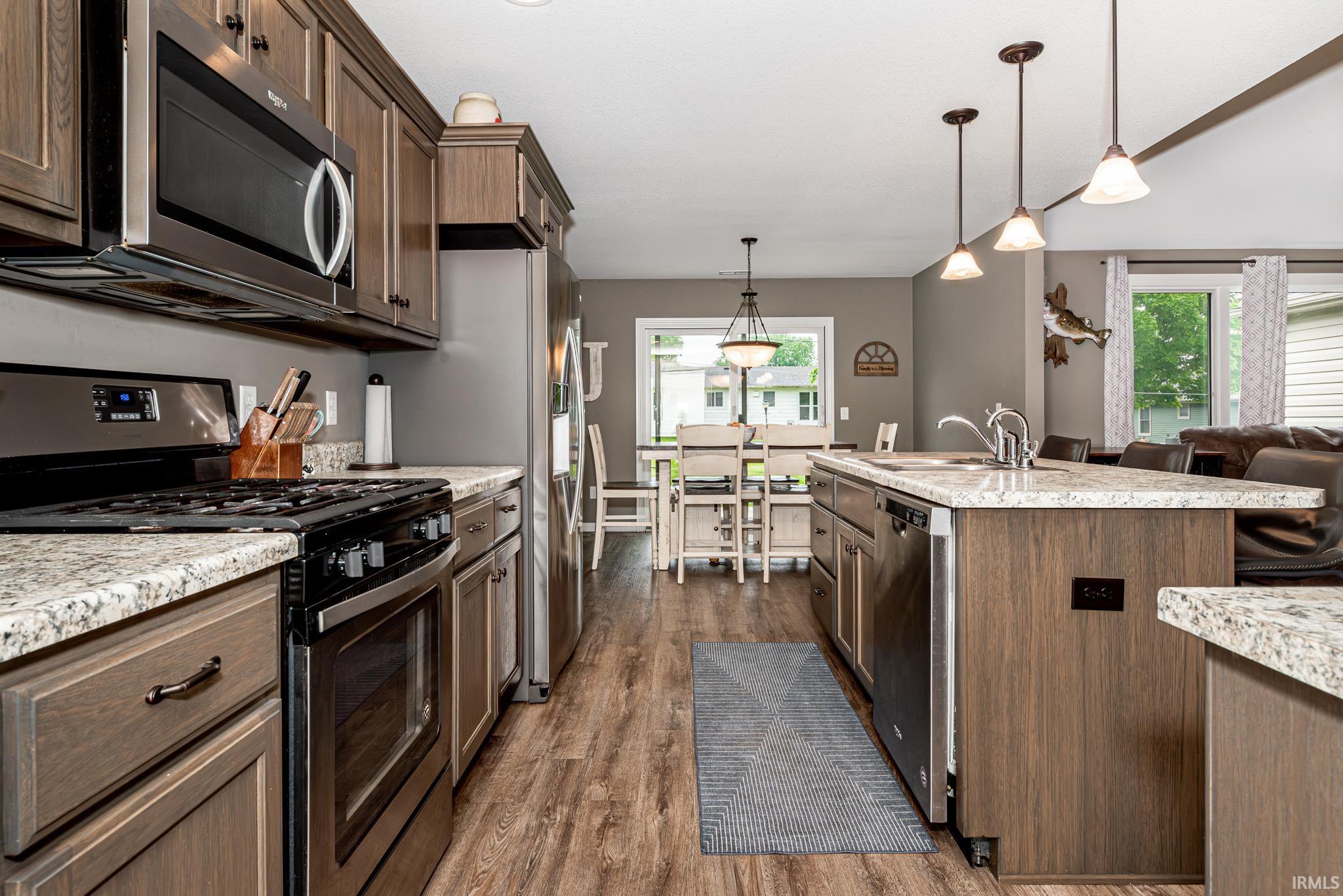 279 W Bay Bridge Court