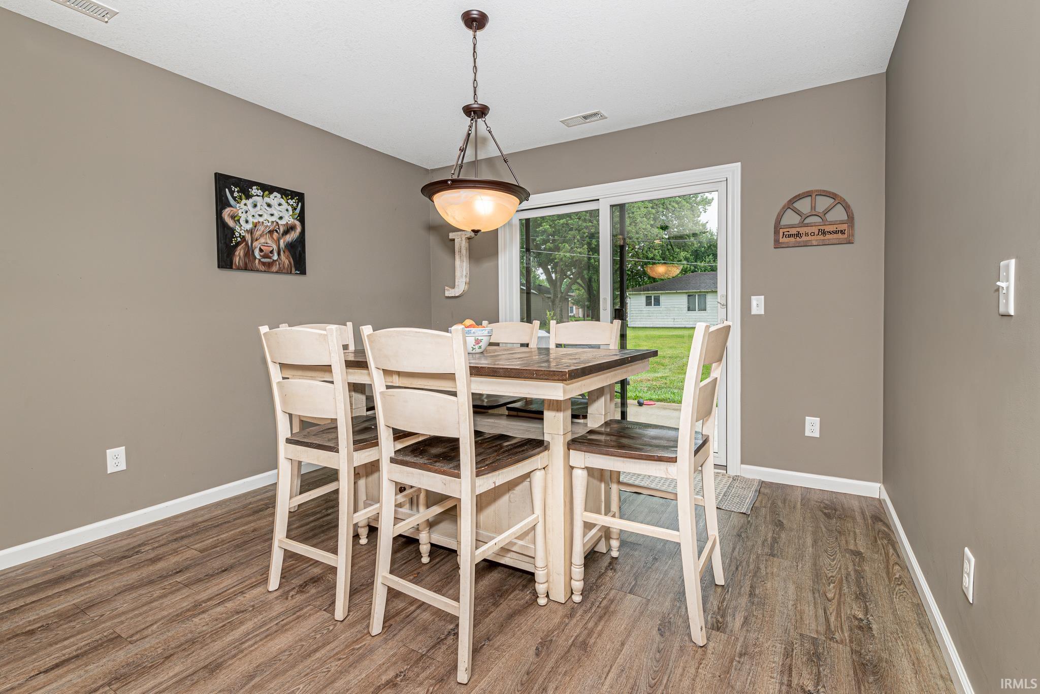 279 W Bay Bridge Court