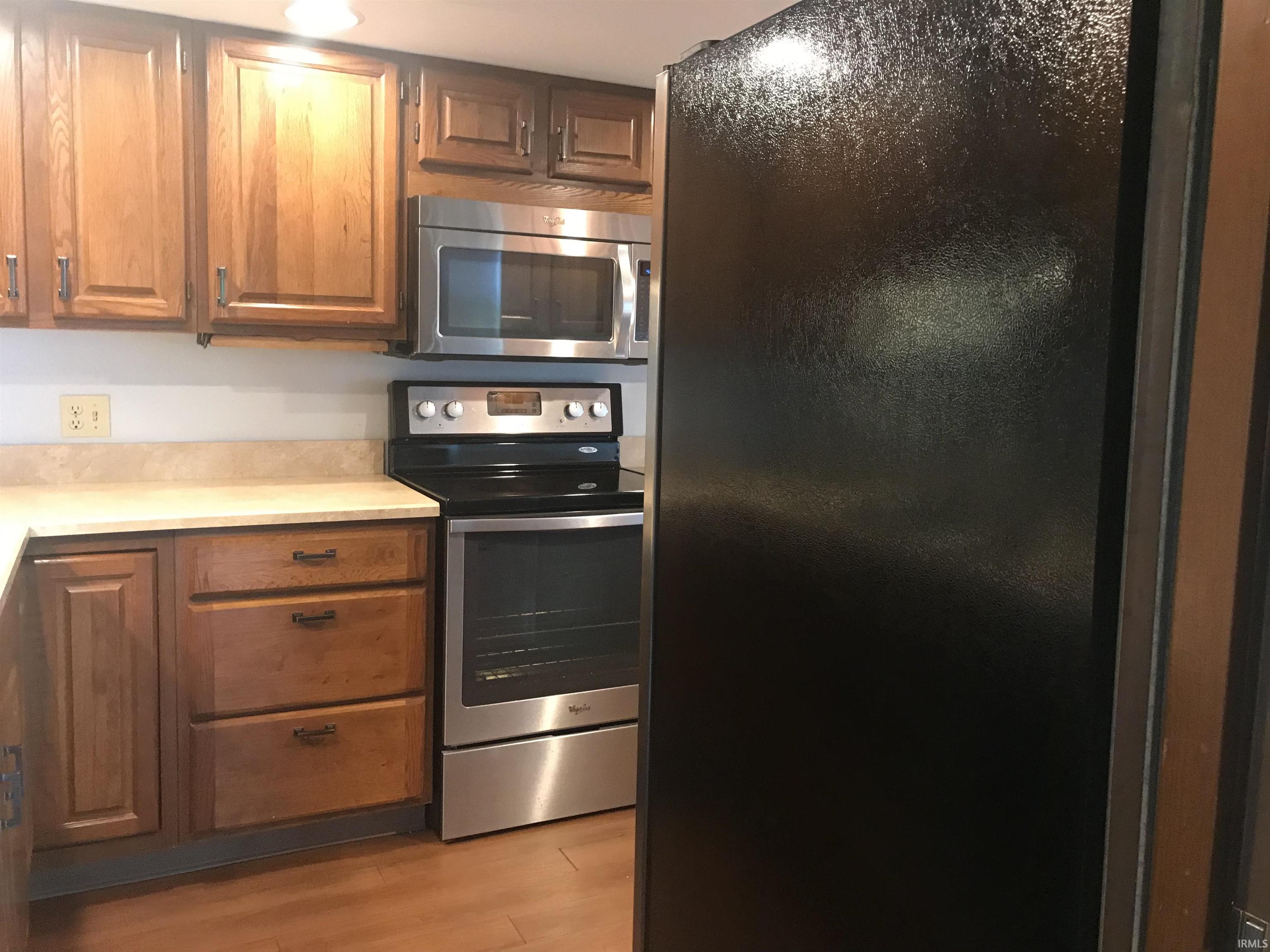 Photo 16 of 1550 W Union Street