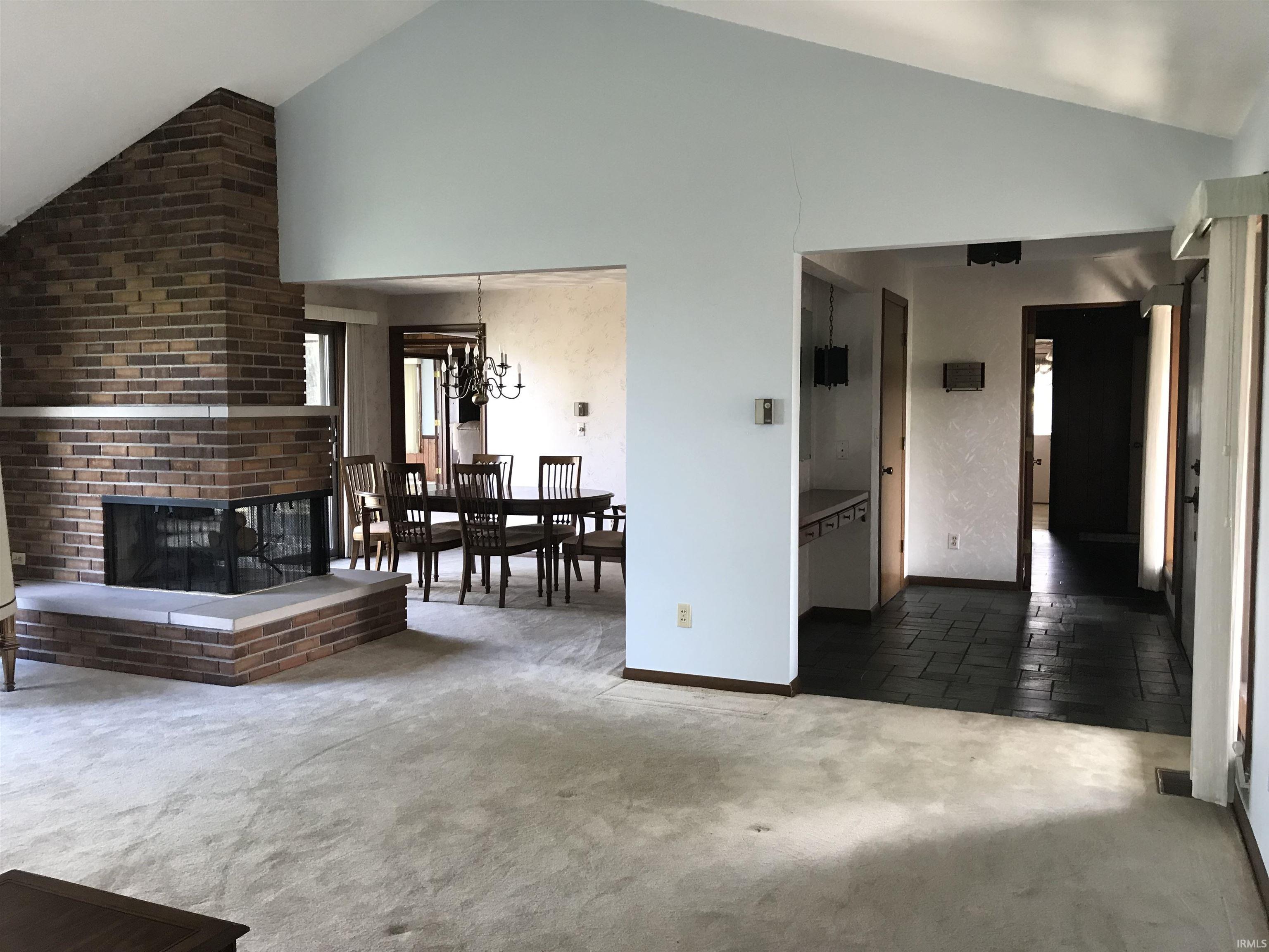 Photo 19 of 1550 W Union Street