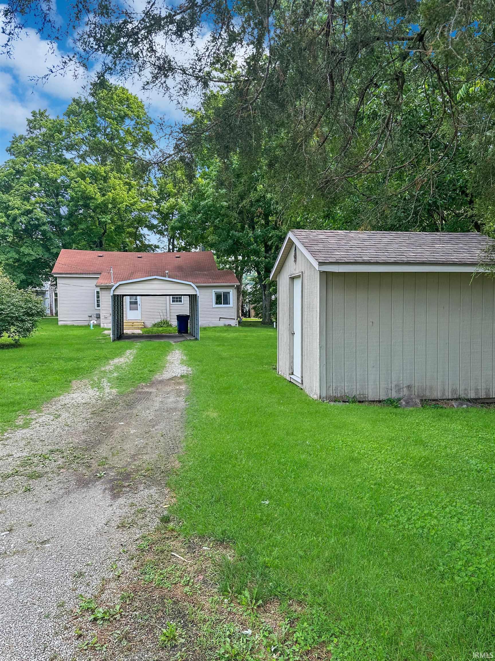 209 W Van Buren Street