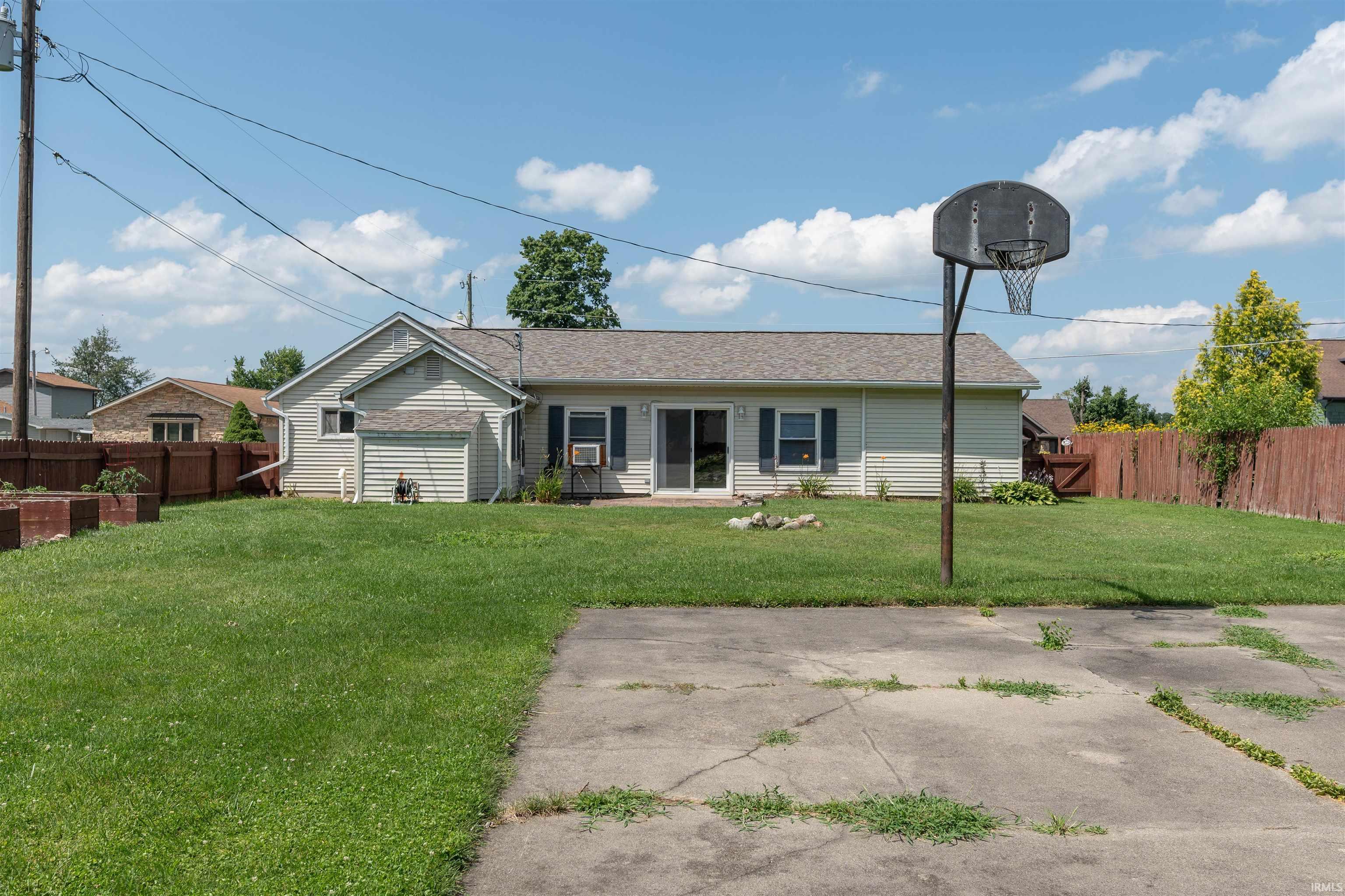 2276 E Esterline Road