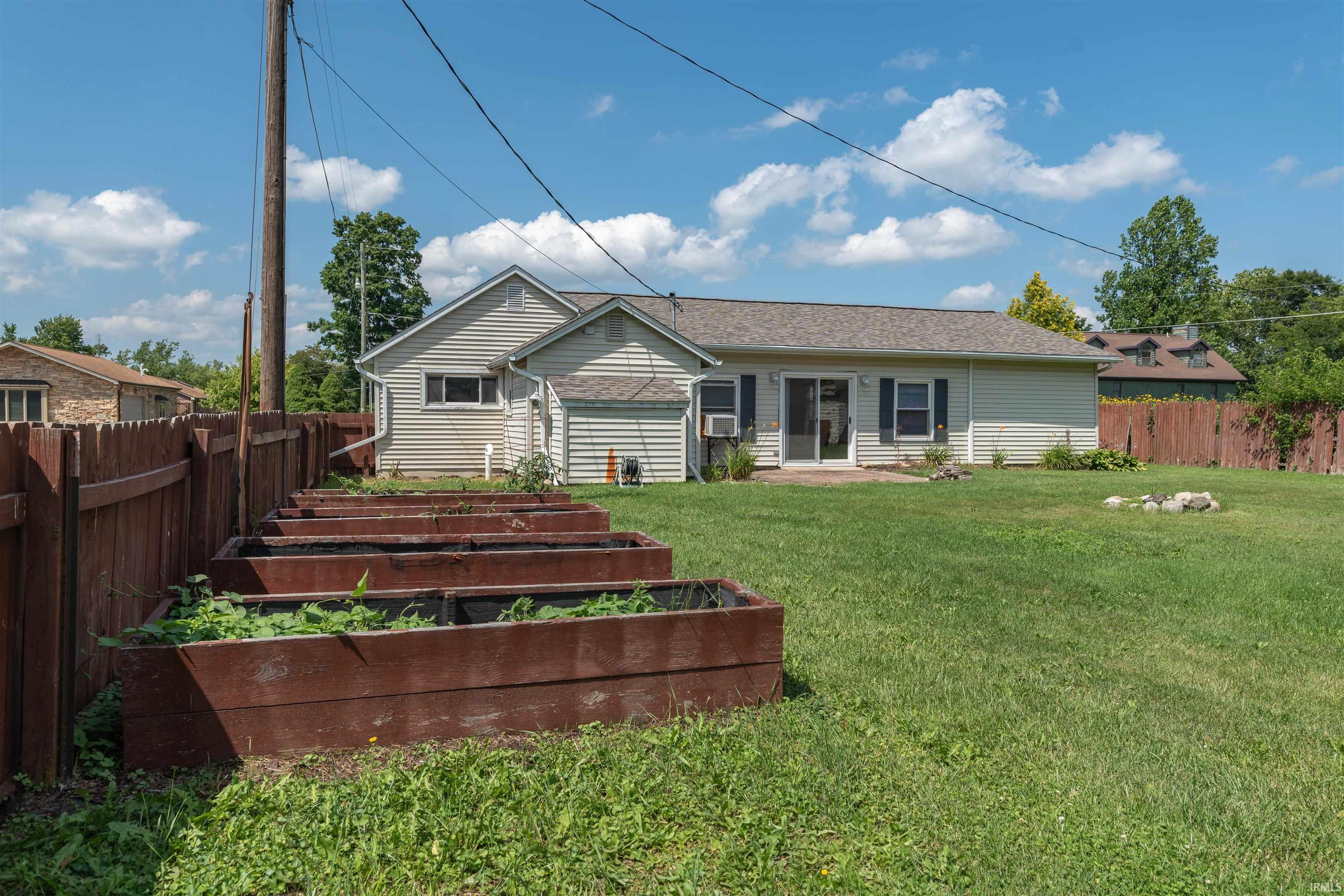 2276 E Esterline Road