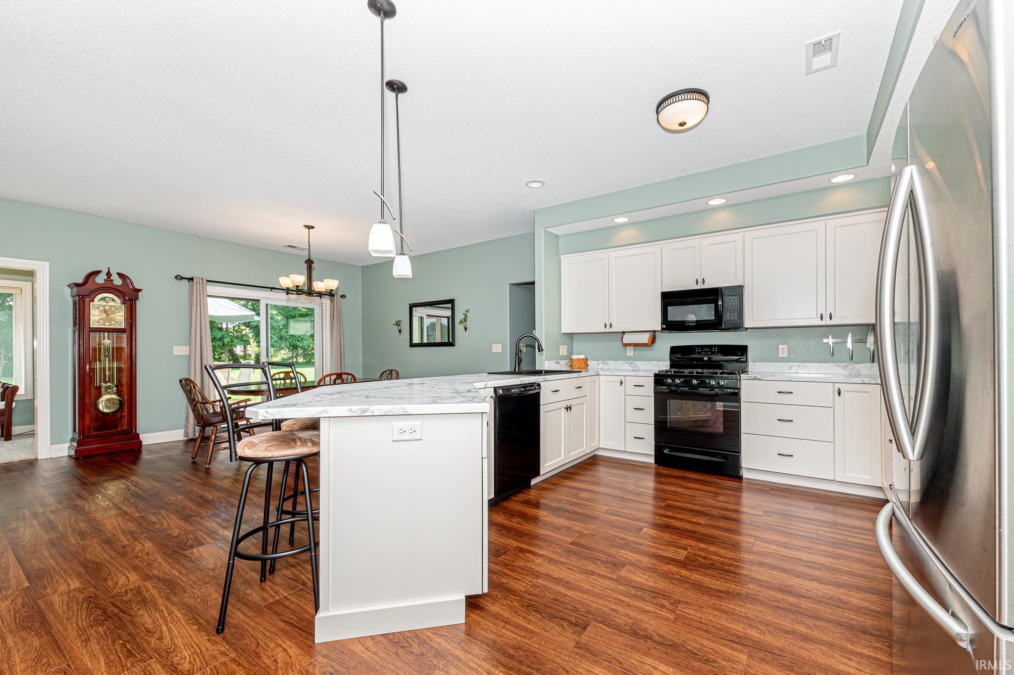 1171 W Whitetail Drive