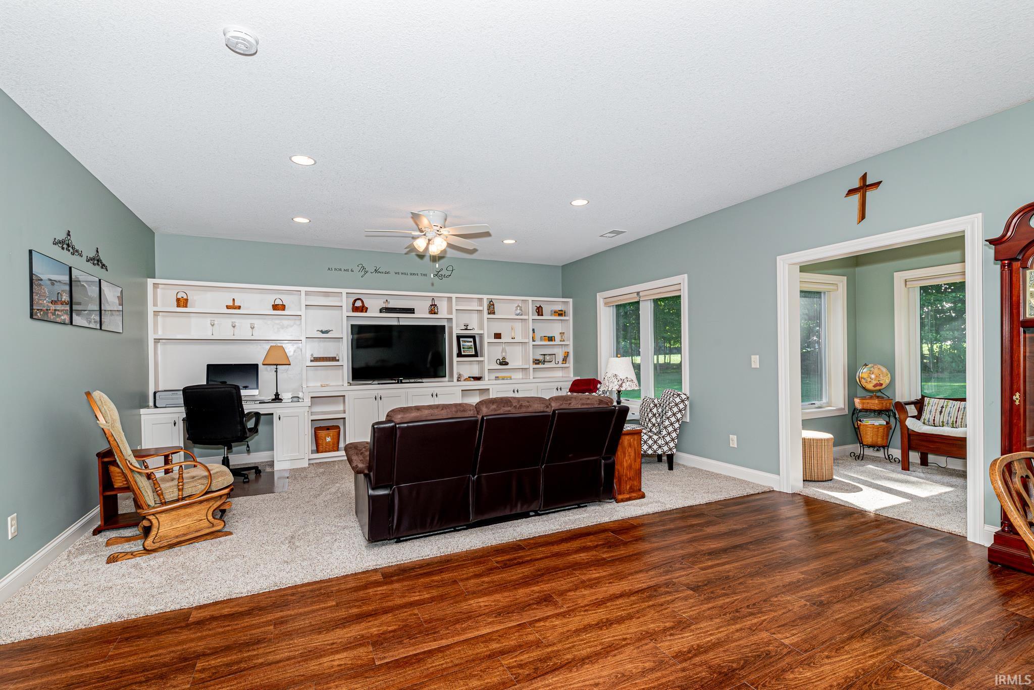1171 W Whitetail Drive