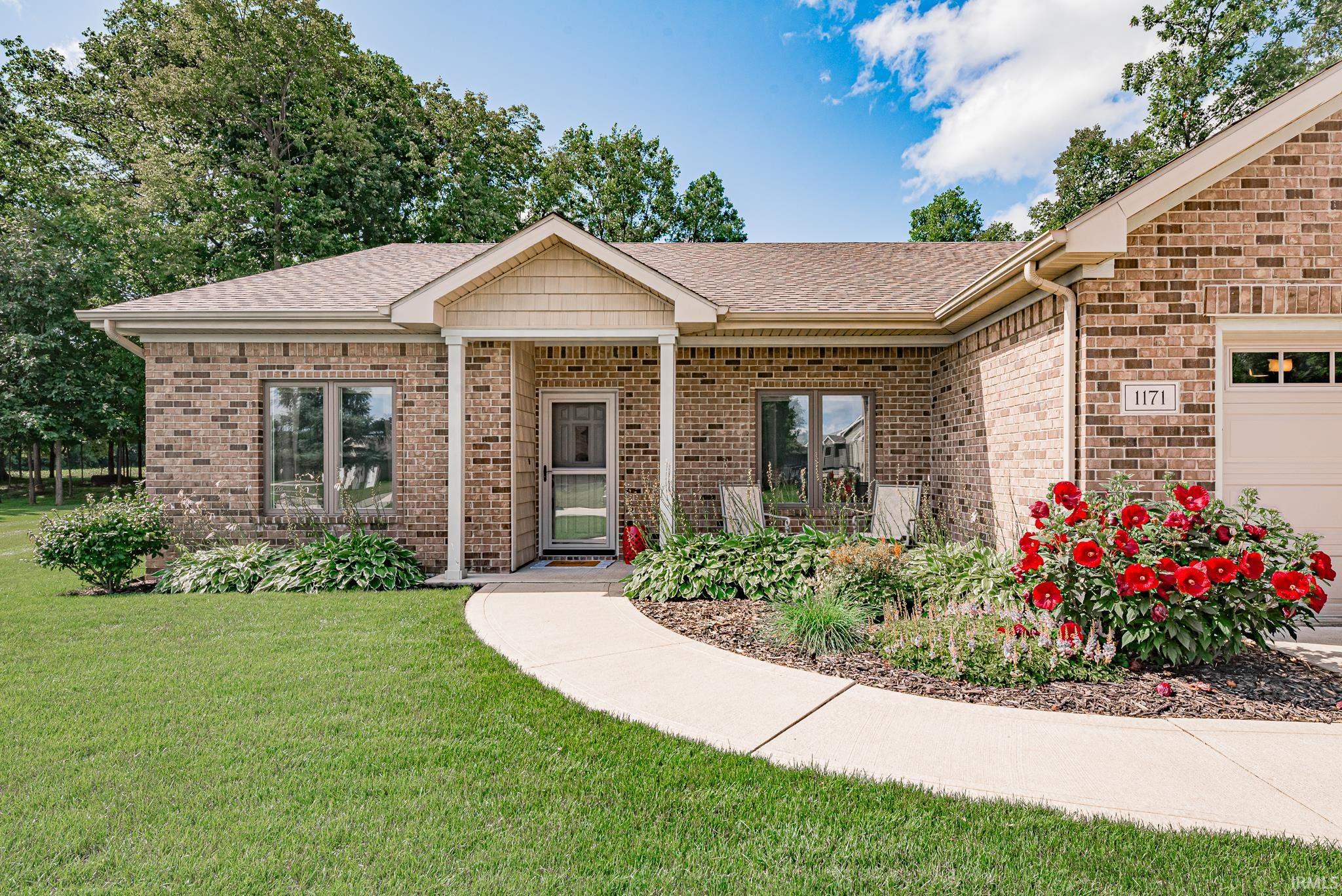 1171 W Whitetail Drive