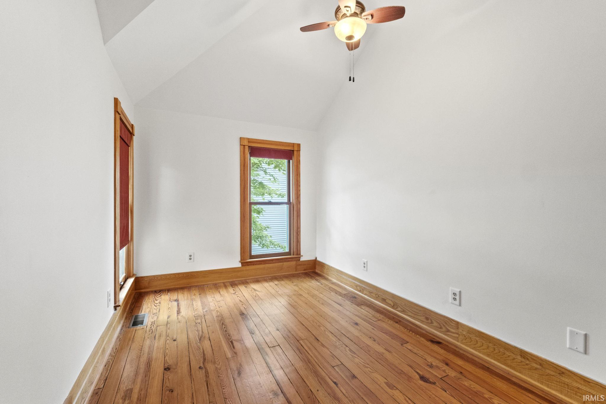 Photo 13 of 805 Terrace Drive