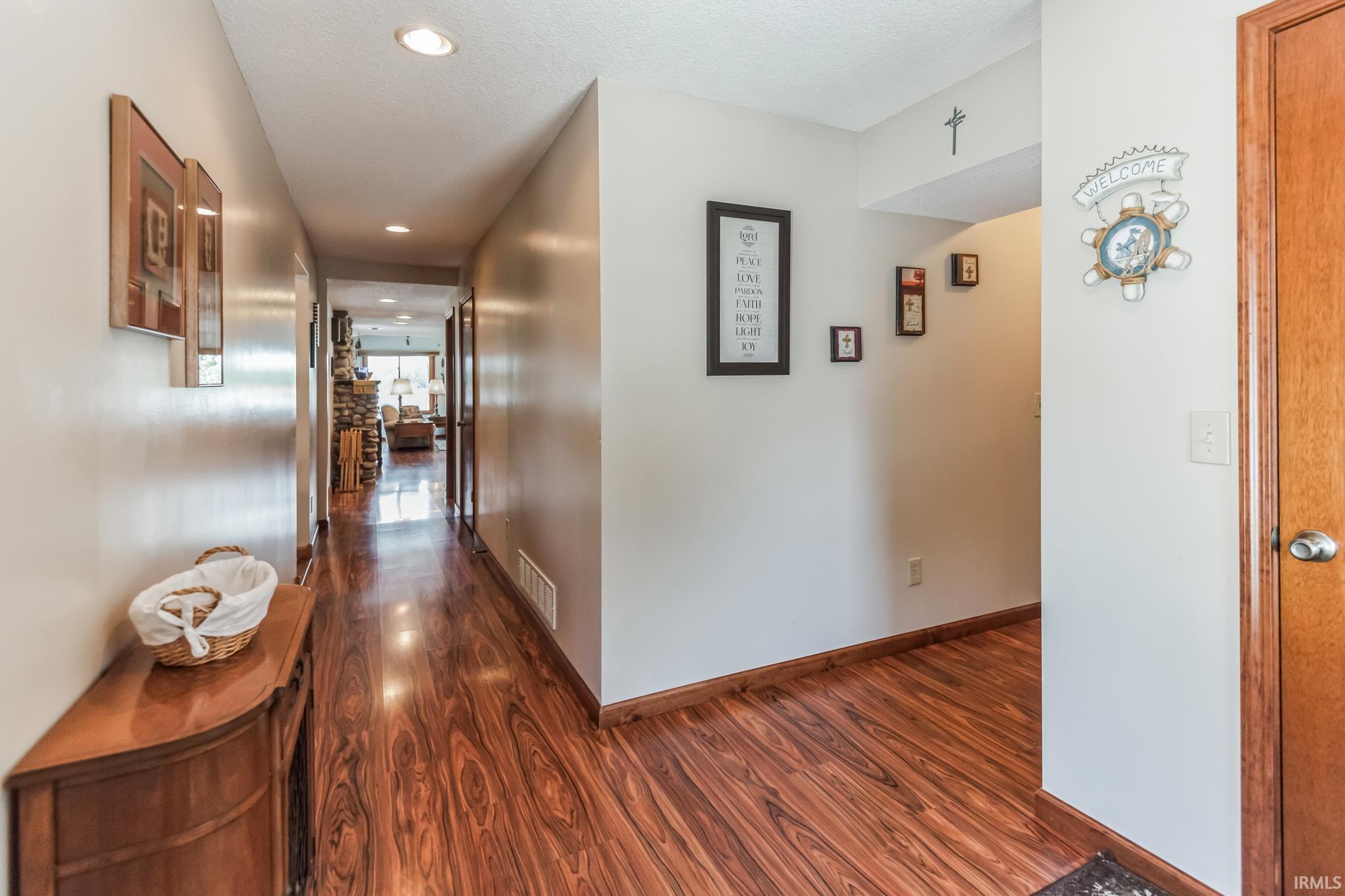 Photo 13 of 5207 S Highpoint Drive