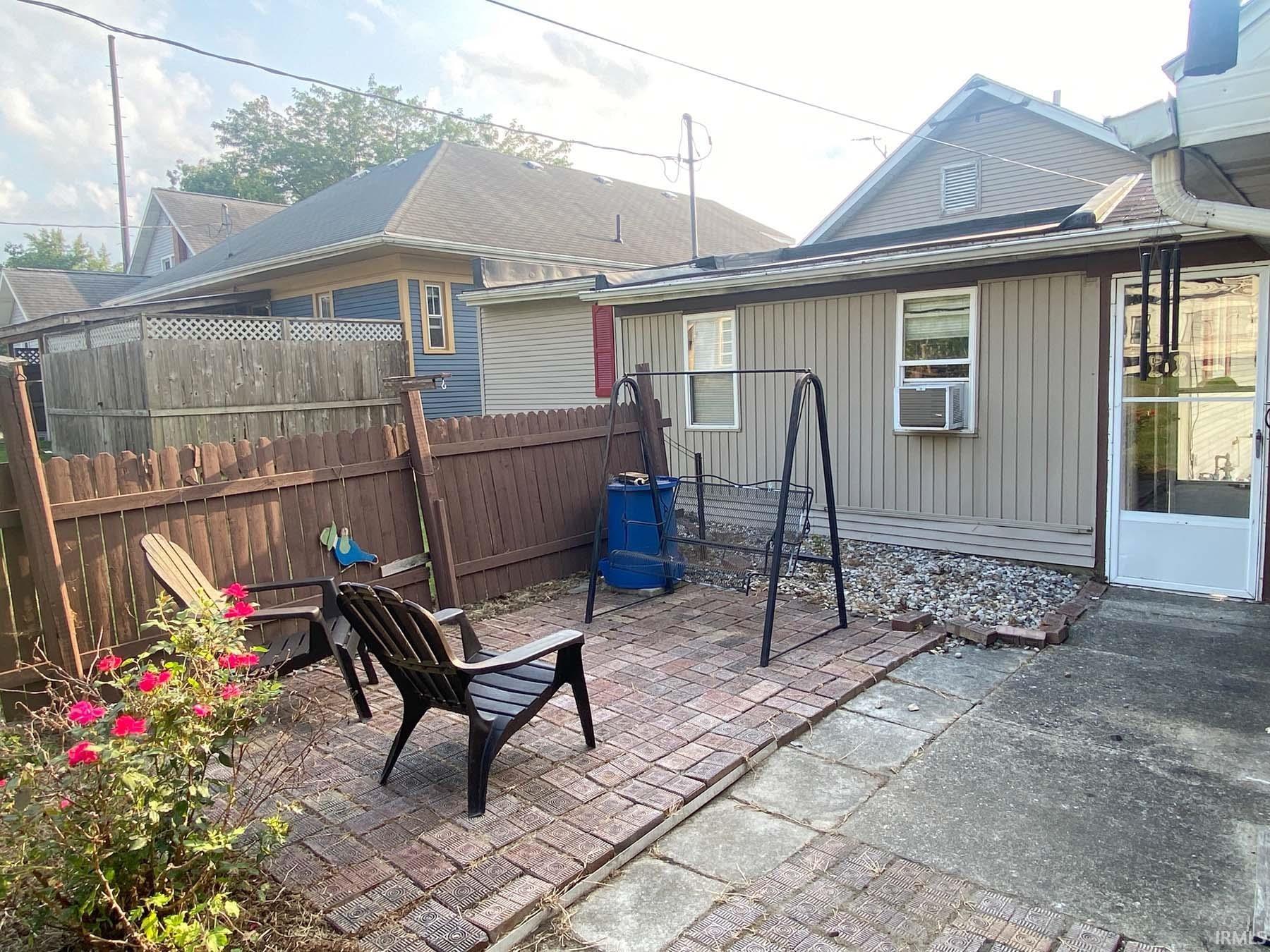372 N Line Street