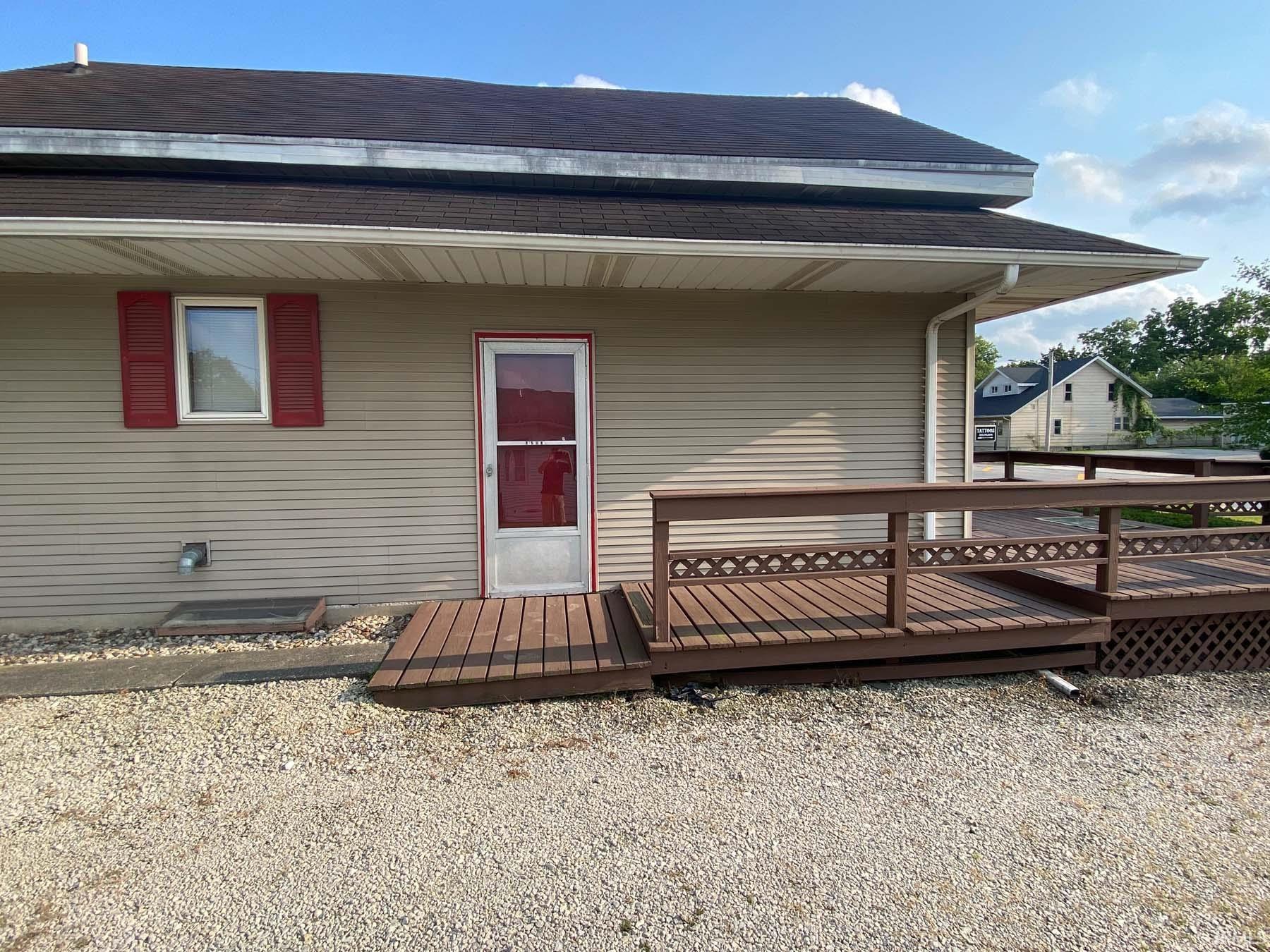 372 N Line Street