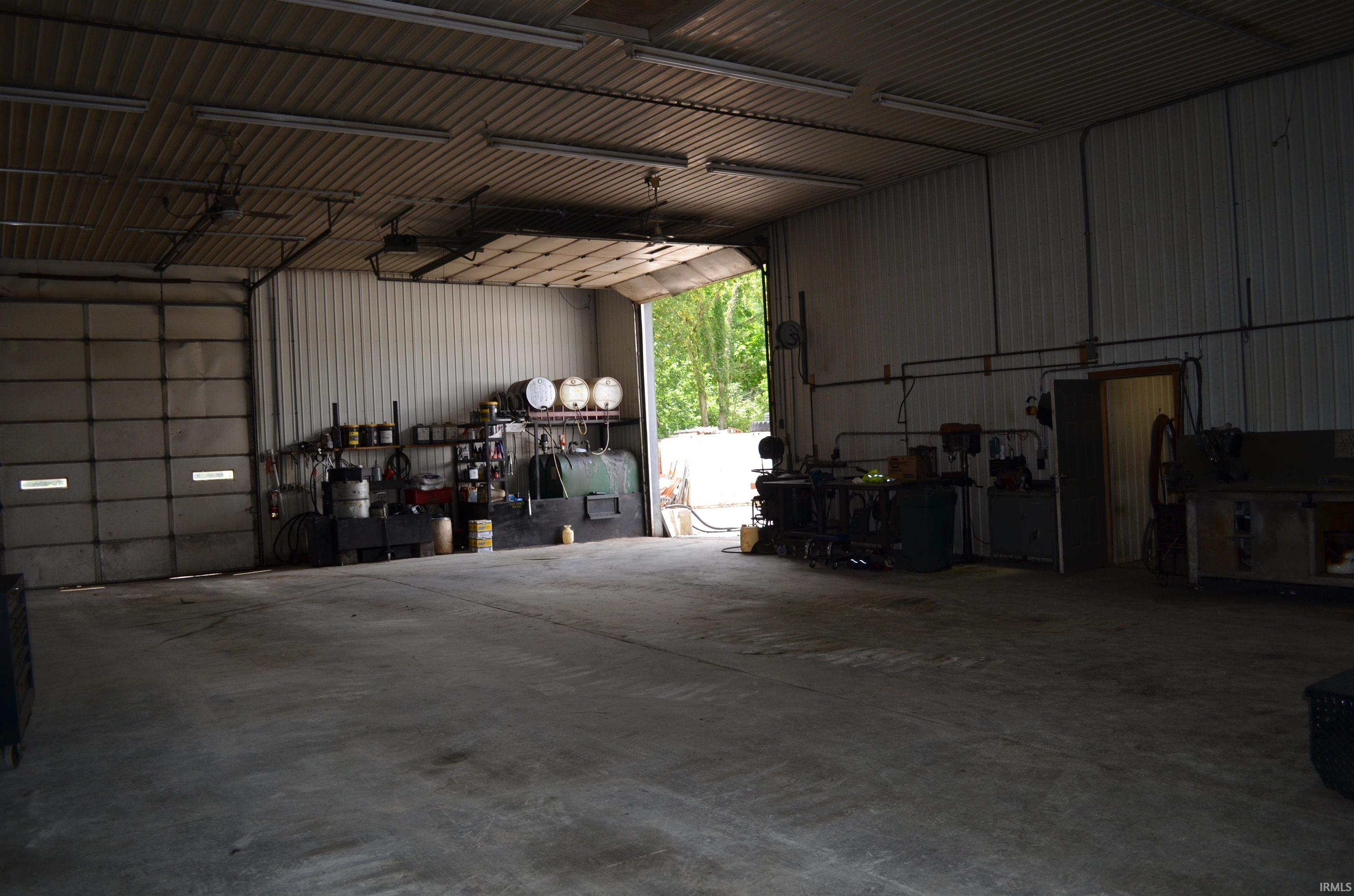 505 W Business 30