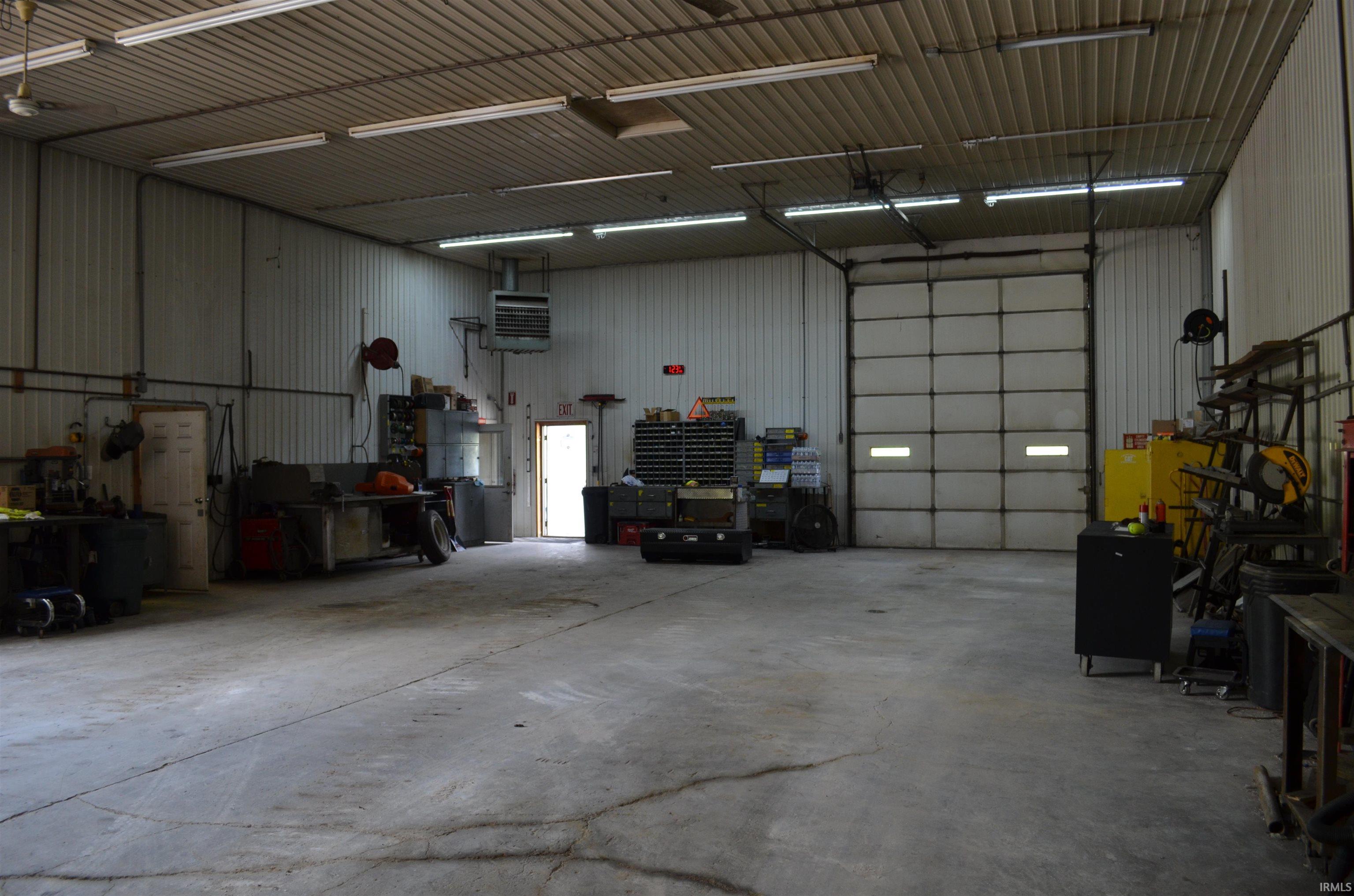 505 W Business 30