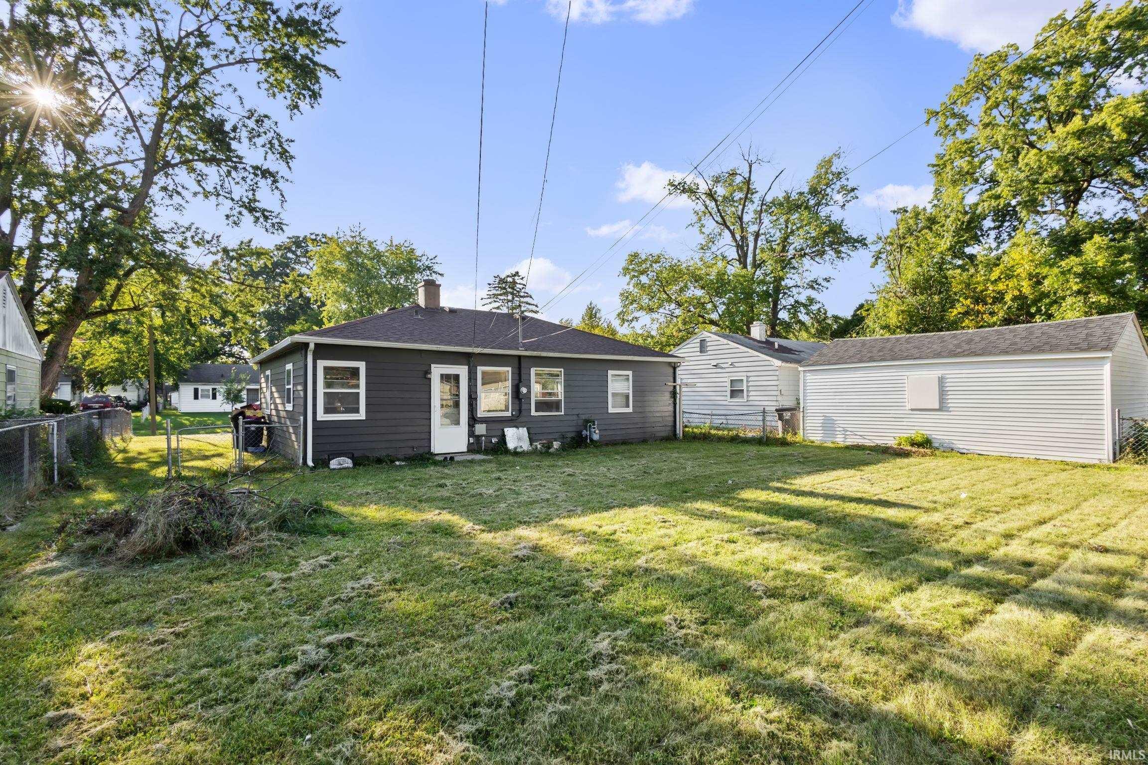 Photo 18 of 5005 Holton Avenue
