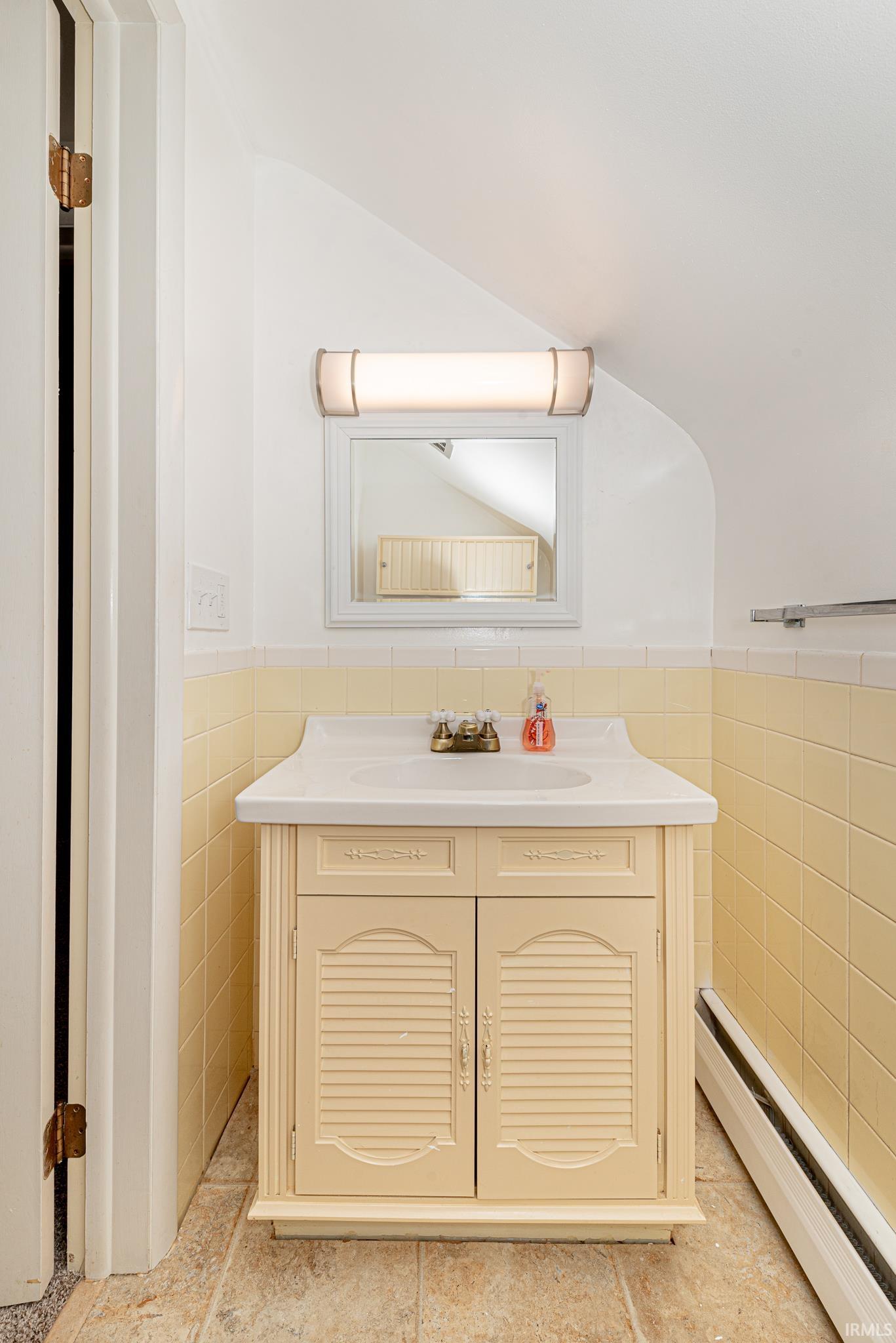 3110 Sandpoint Road