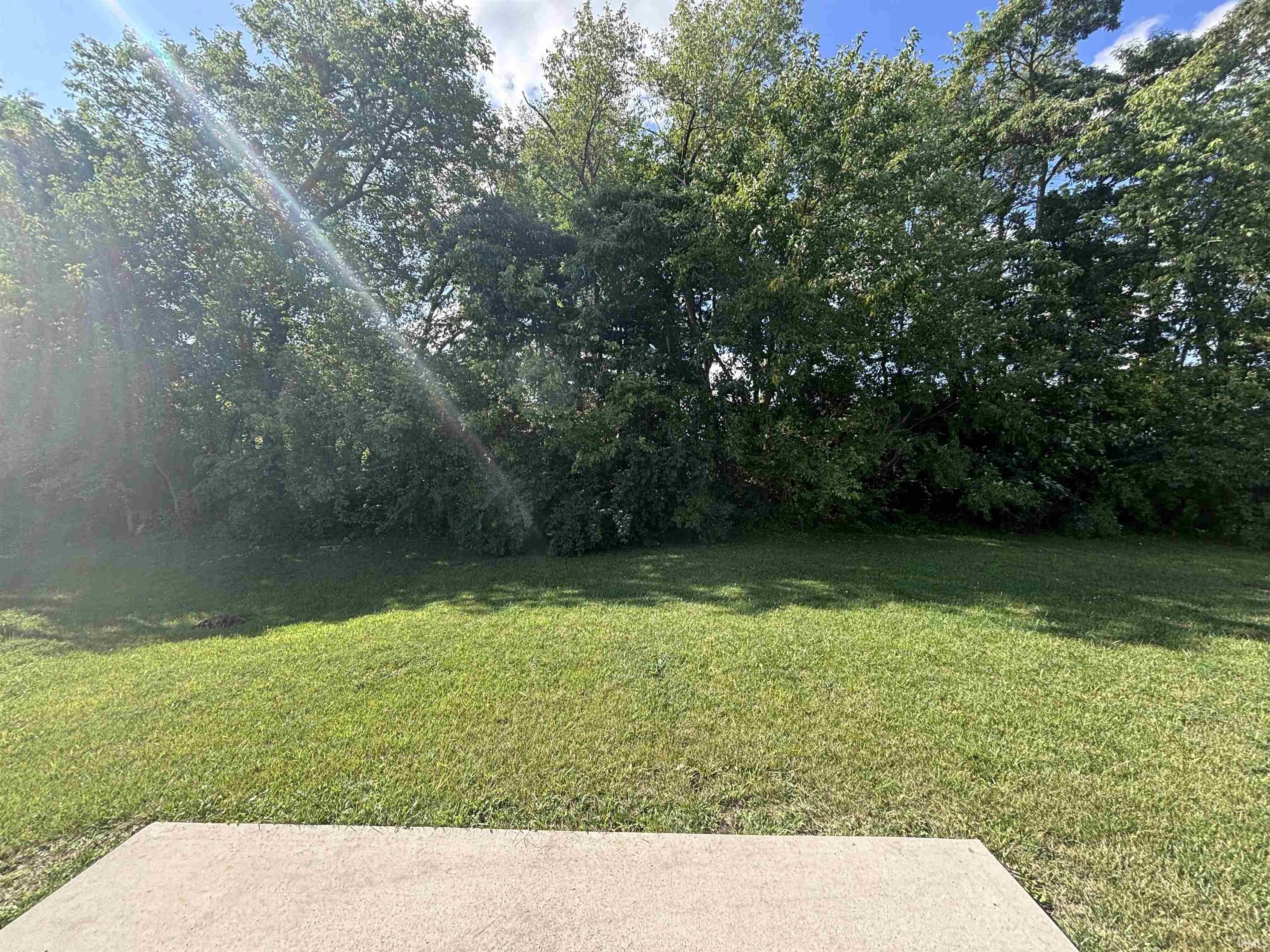 2493 Stonecrop Road