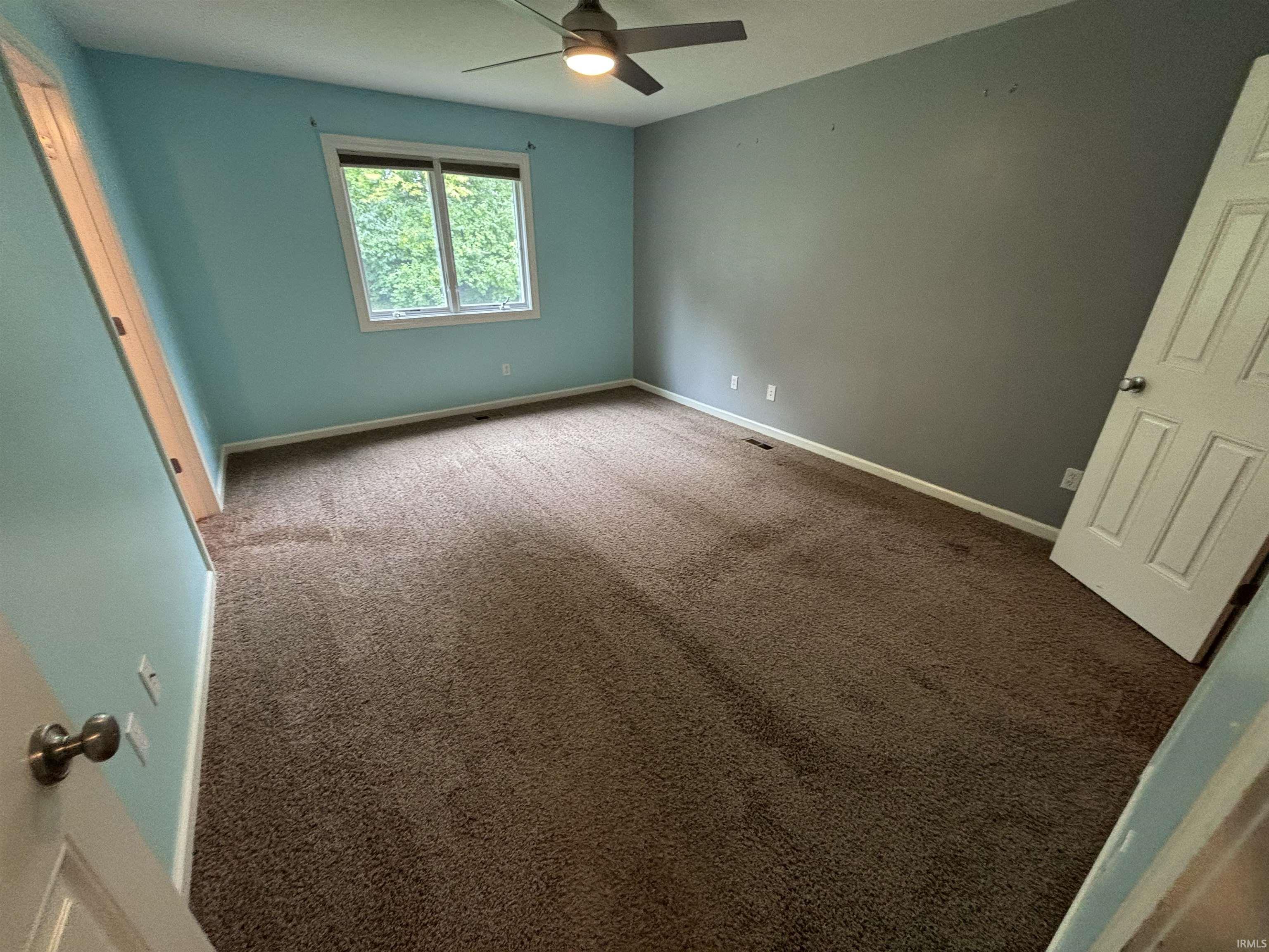 2493 Stonecrop Road