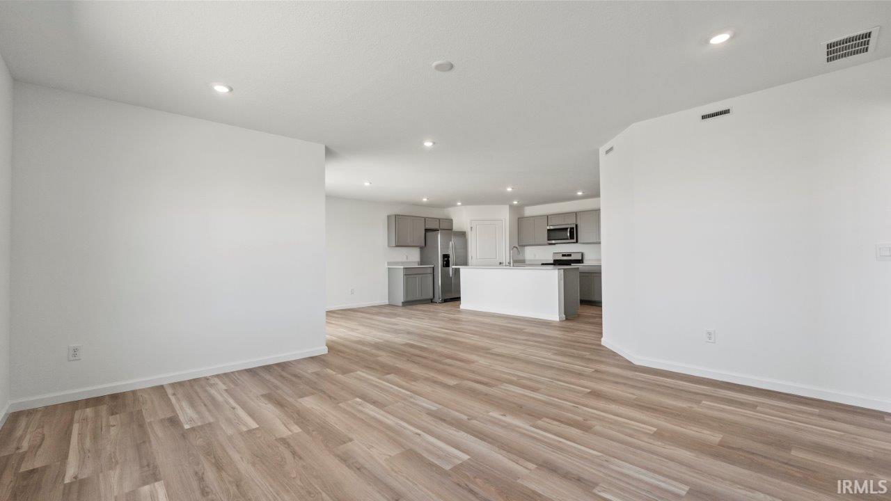 Photo 4 of 5125 Beechmont Lane