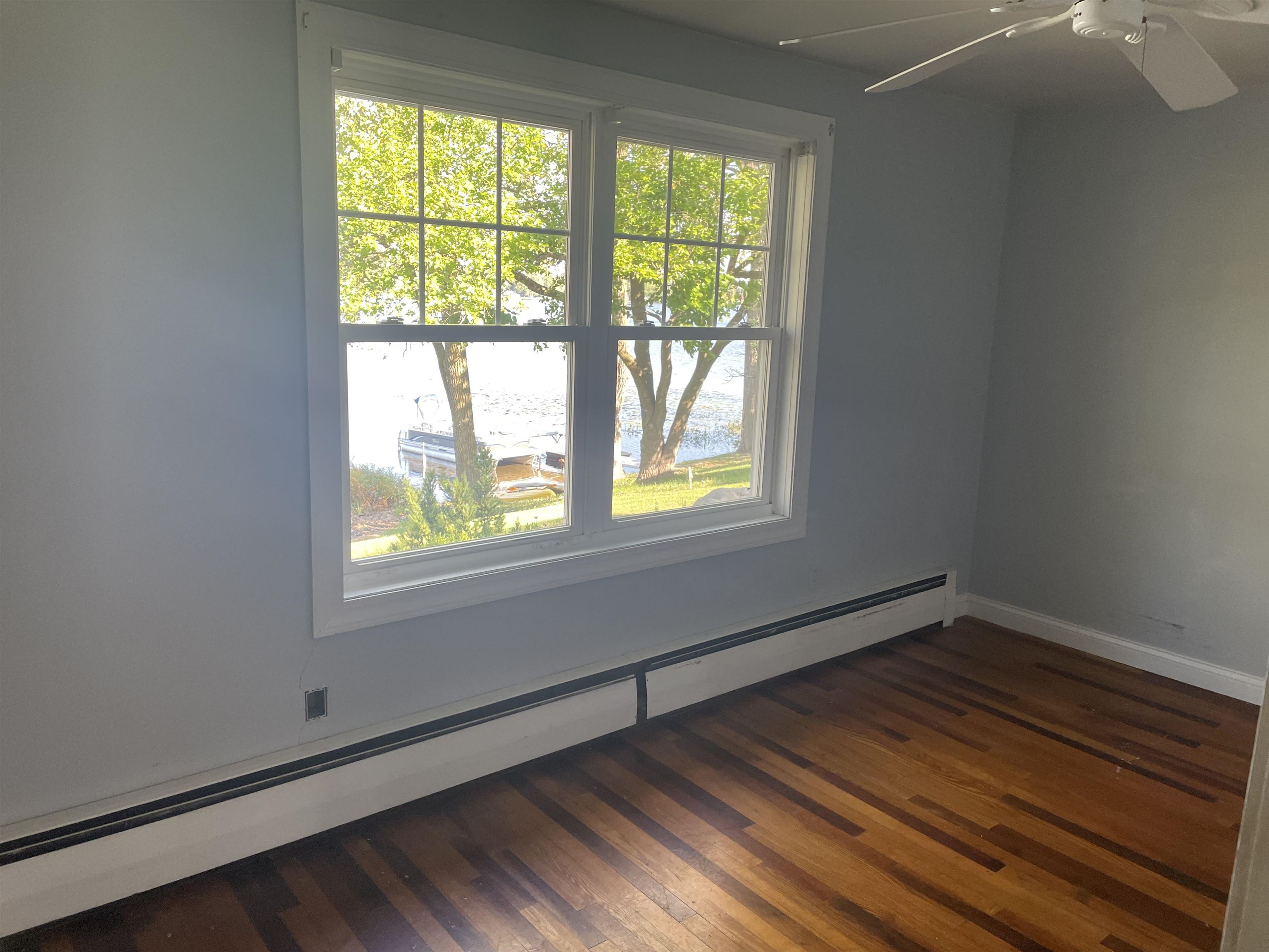 Photo 11 of 11585 E 565 N