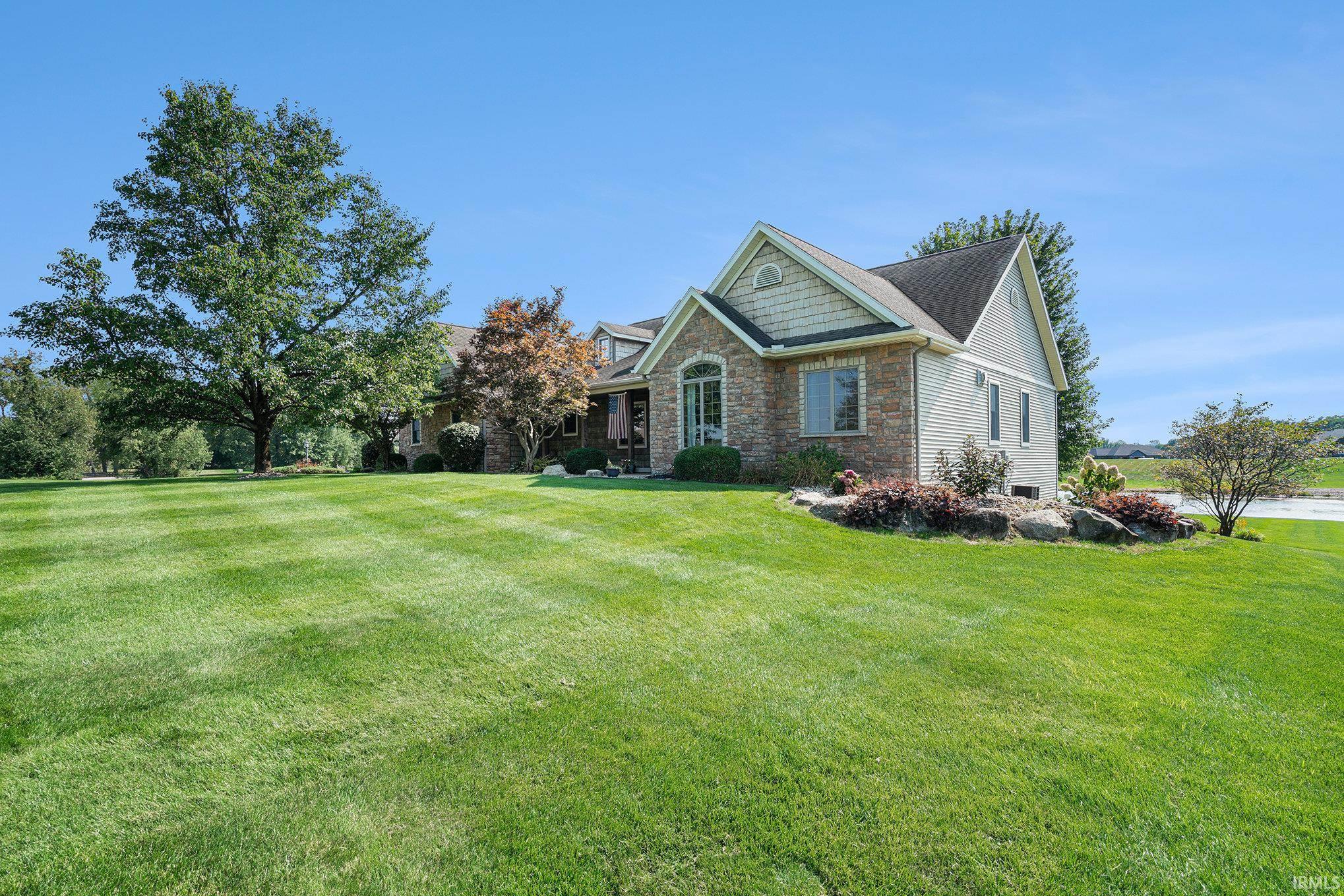 Photo 1 of 11334 Fishers Pond