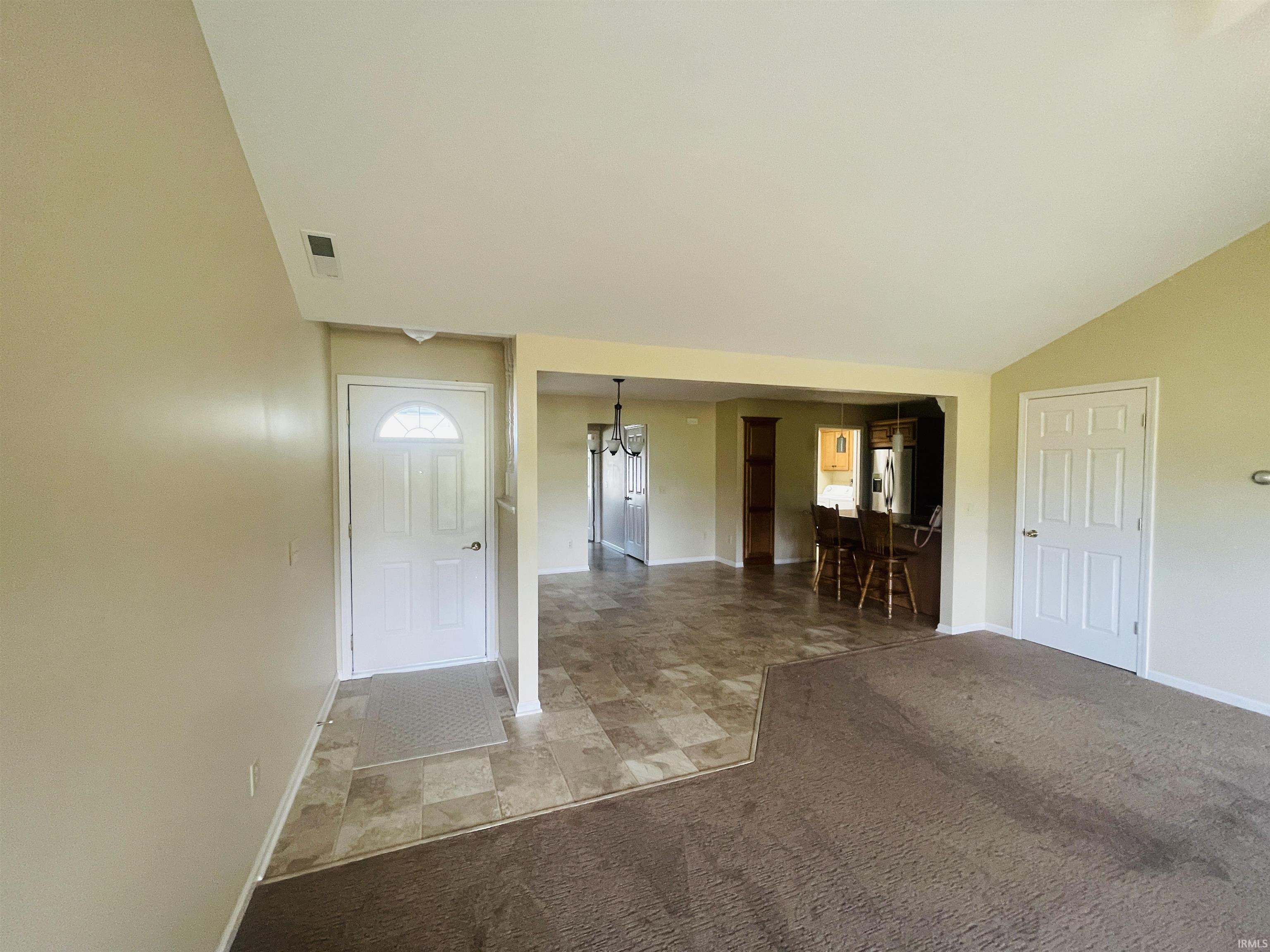1731 E Inverness Circle