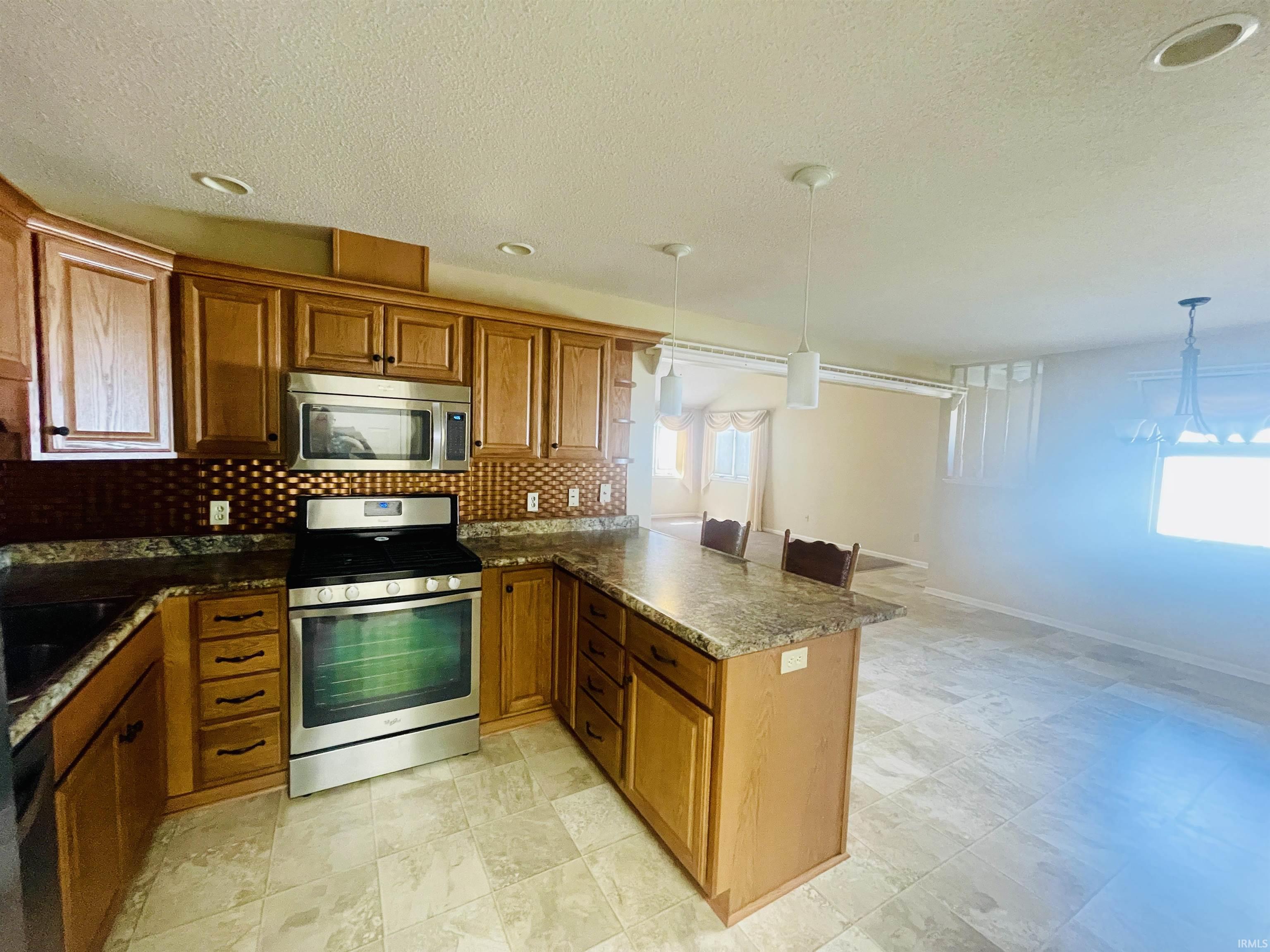 1731 E Inverness Circle
