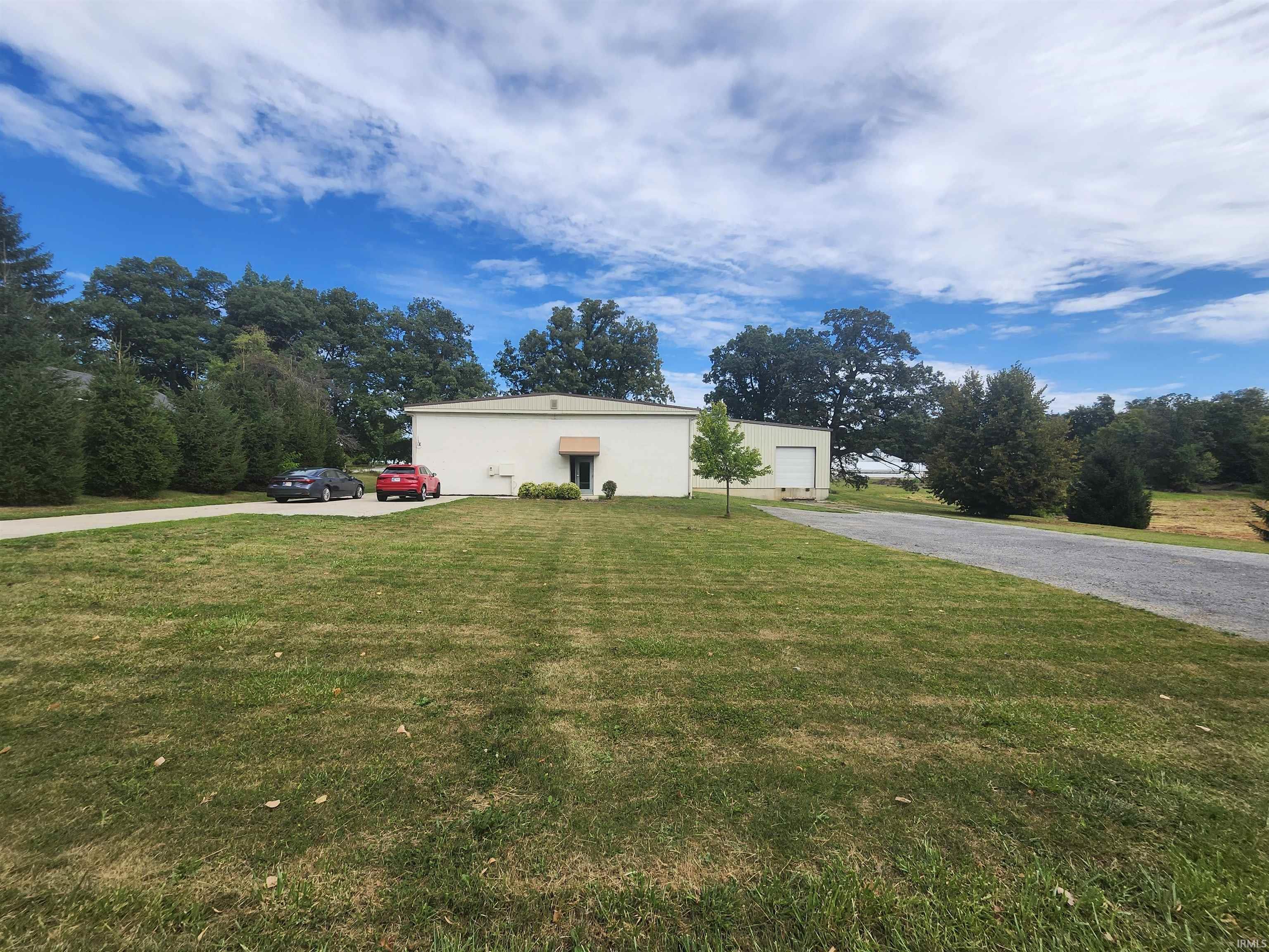 2921 E 400 South