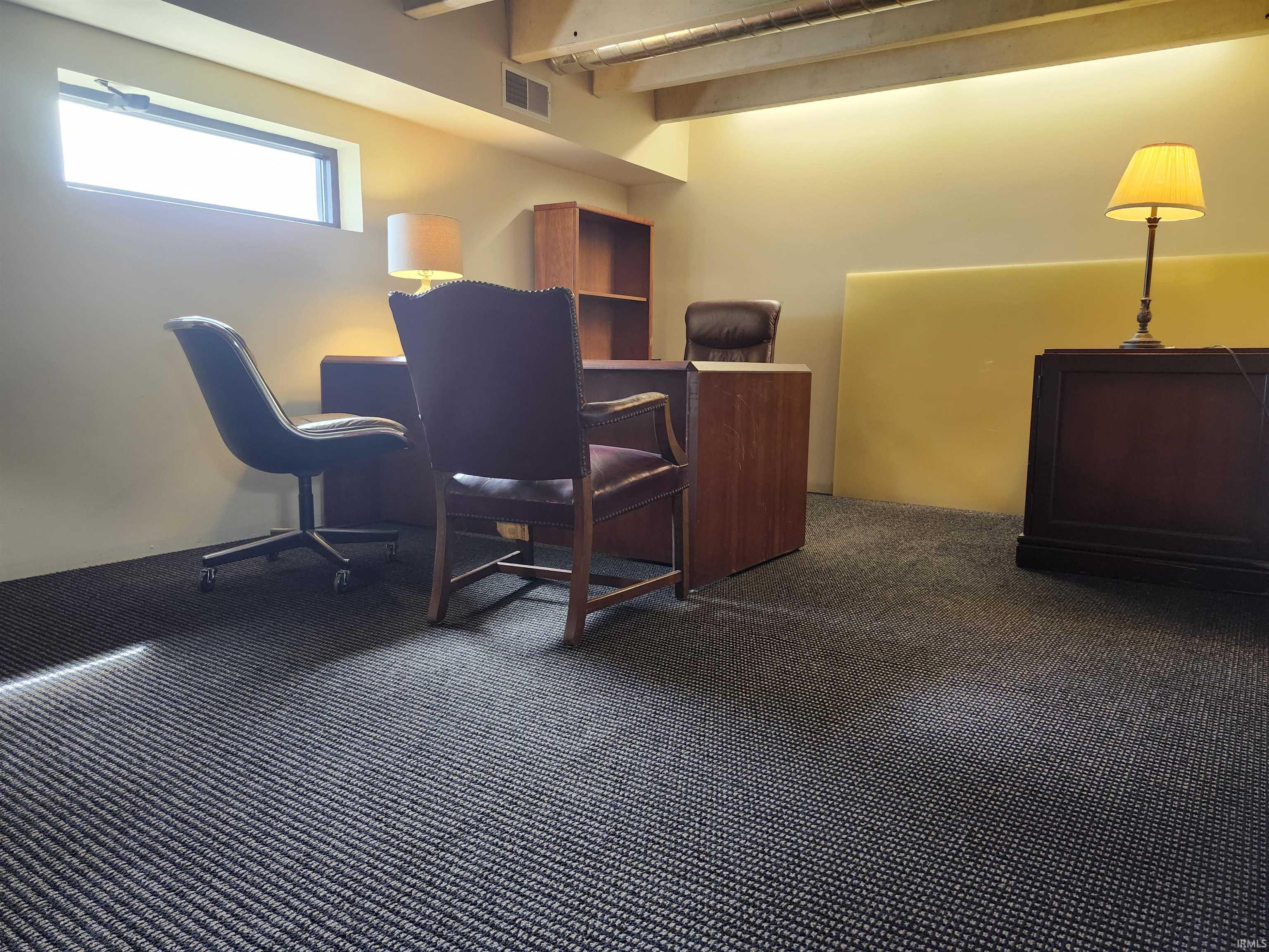 2921 E 400 South