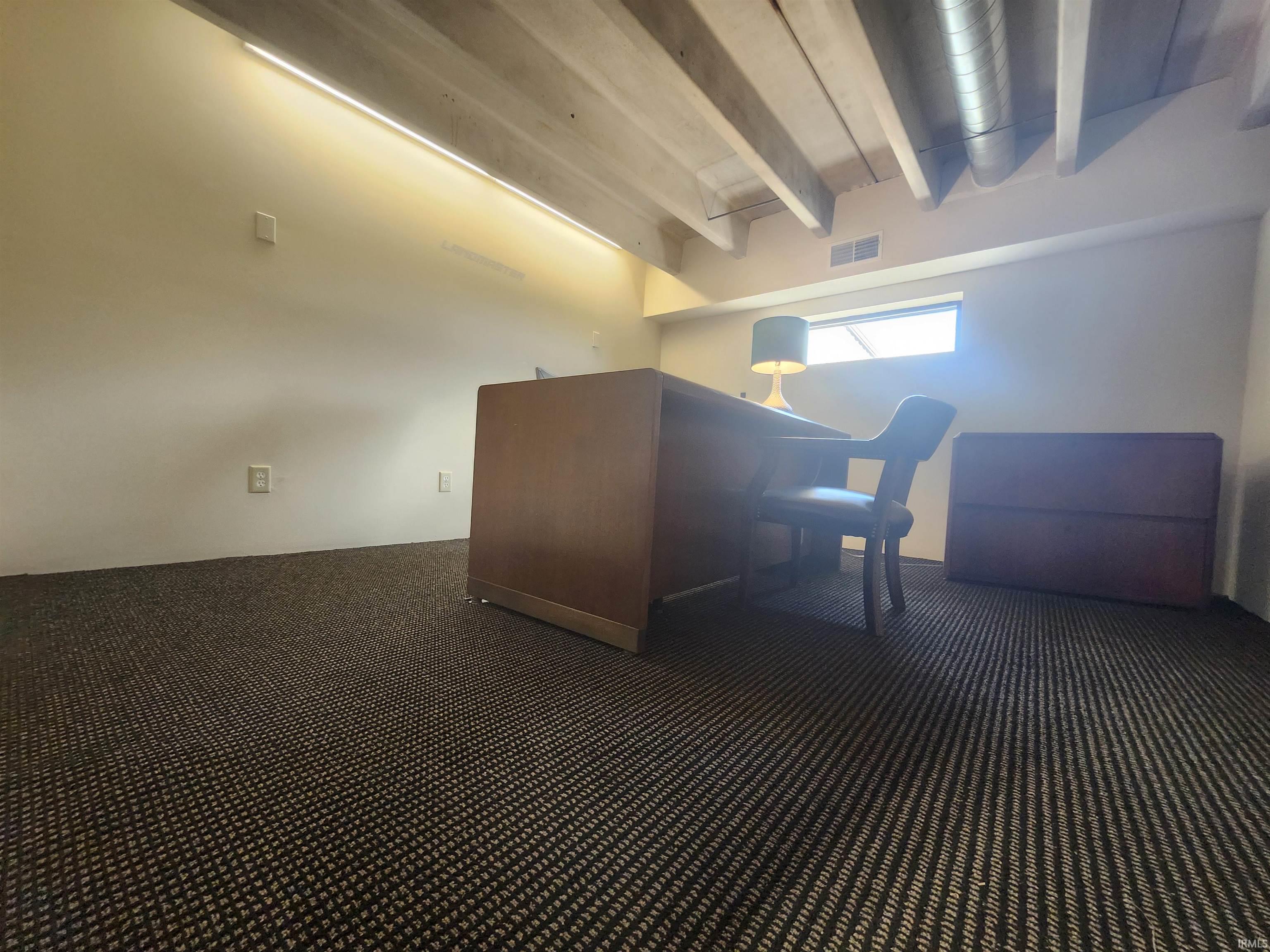 2921 E 400 South