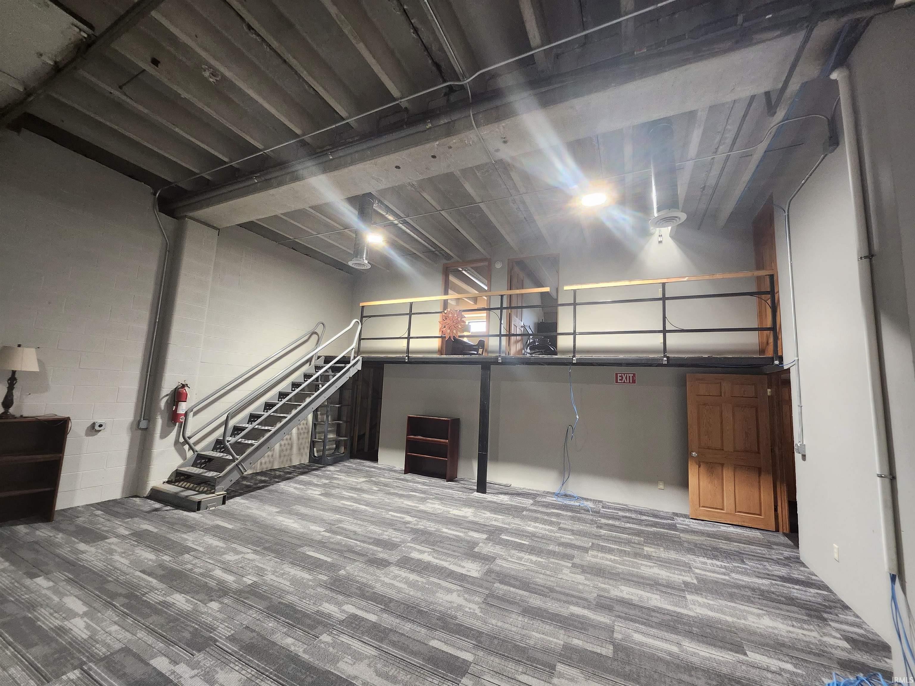 2921 E 400 South
