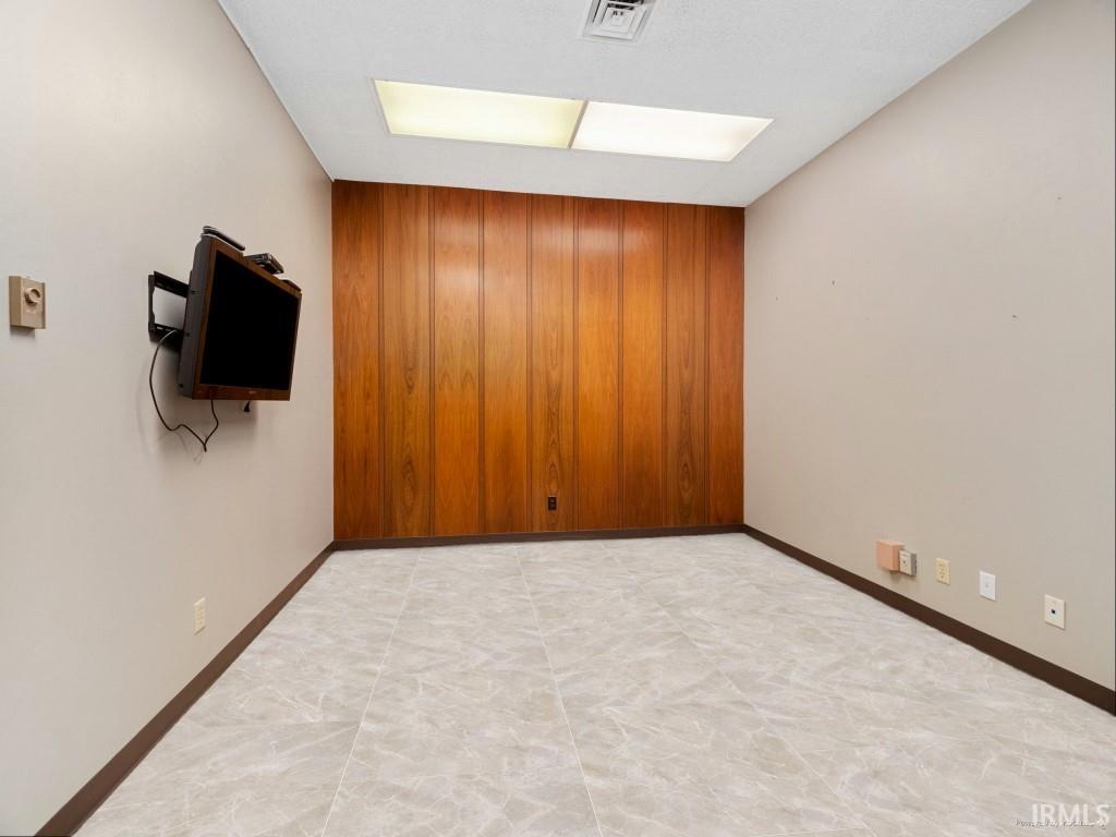 Photo 11 of 622 S Calhoun Street