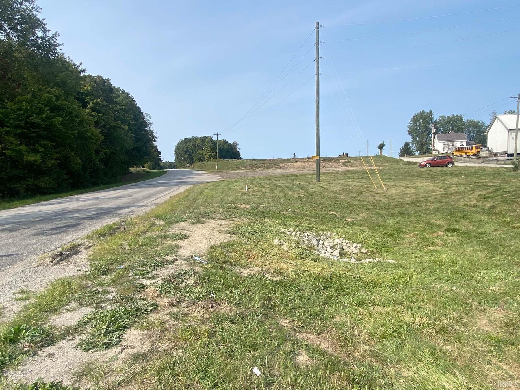 Photo 12 of 2520 W Lincolnway